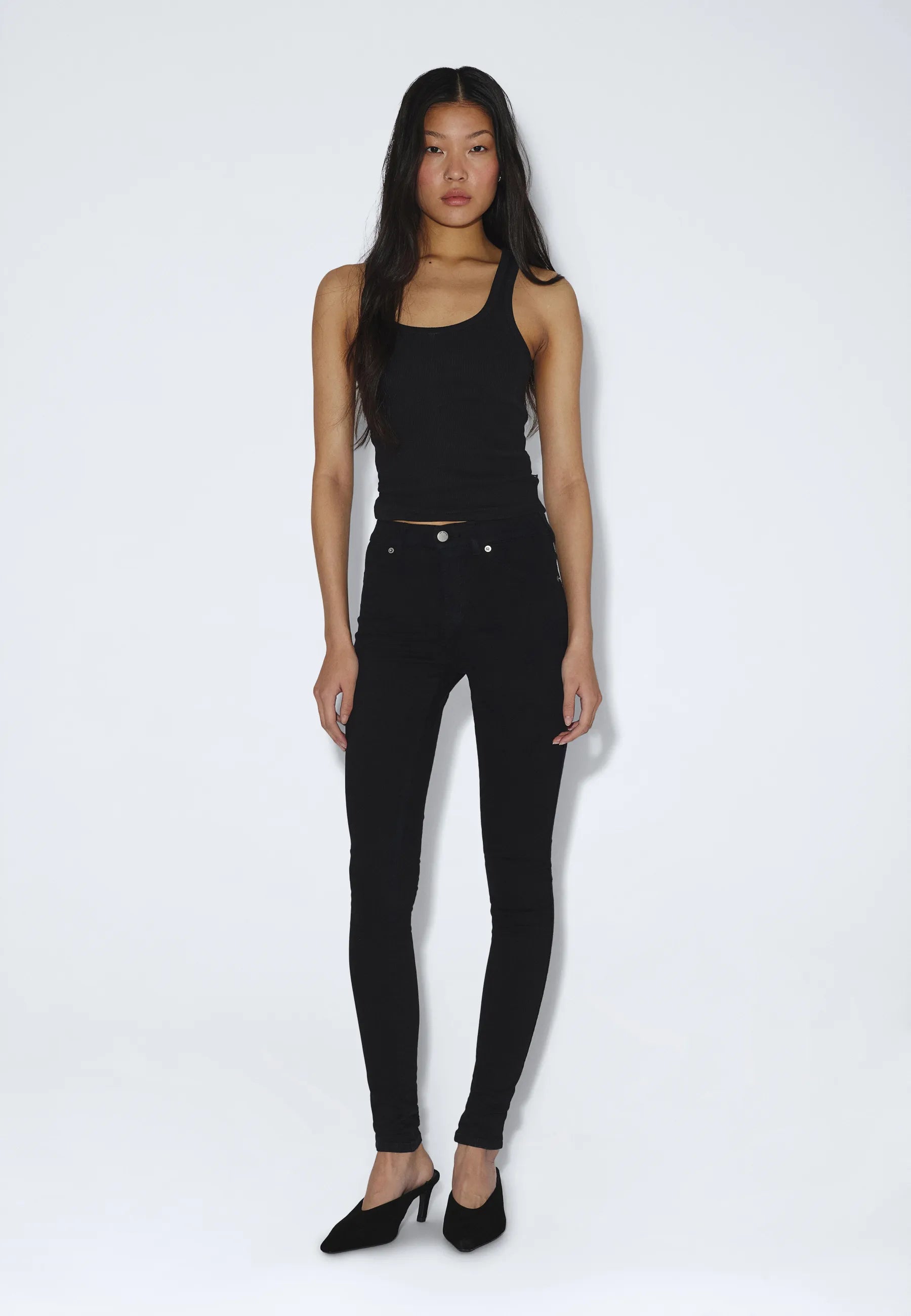 1130101101_DrDenim_PlentyMidSkinny_Black_shopify_W1_2