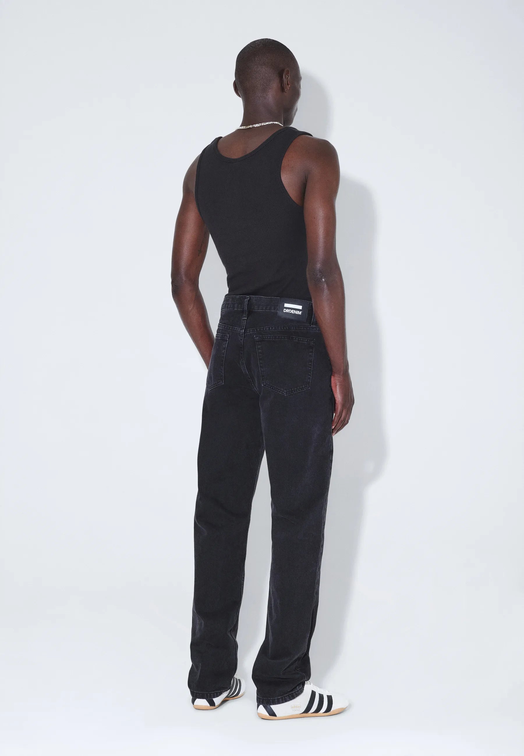 2010110B65_DrDenim_DashStraight_NightBlack_Main_M2_1