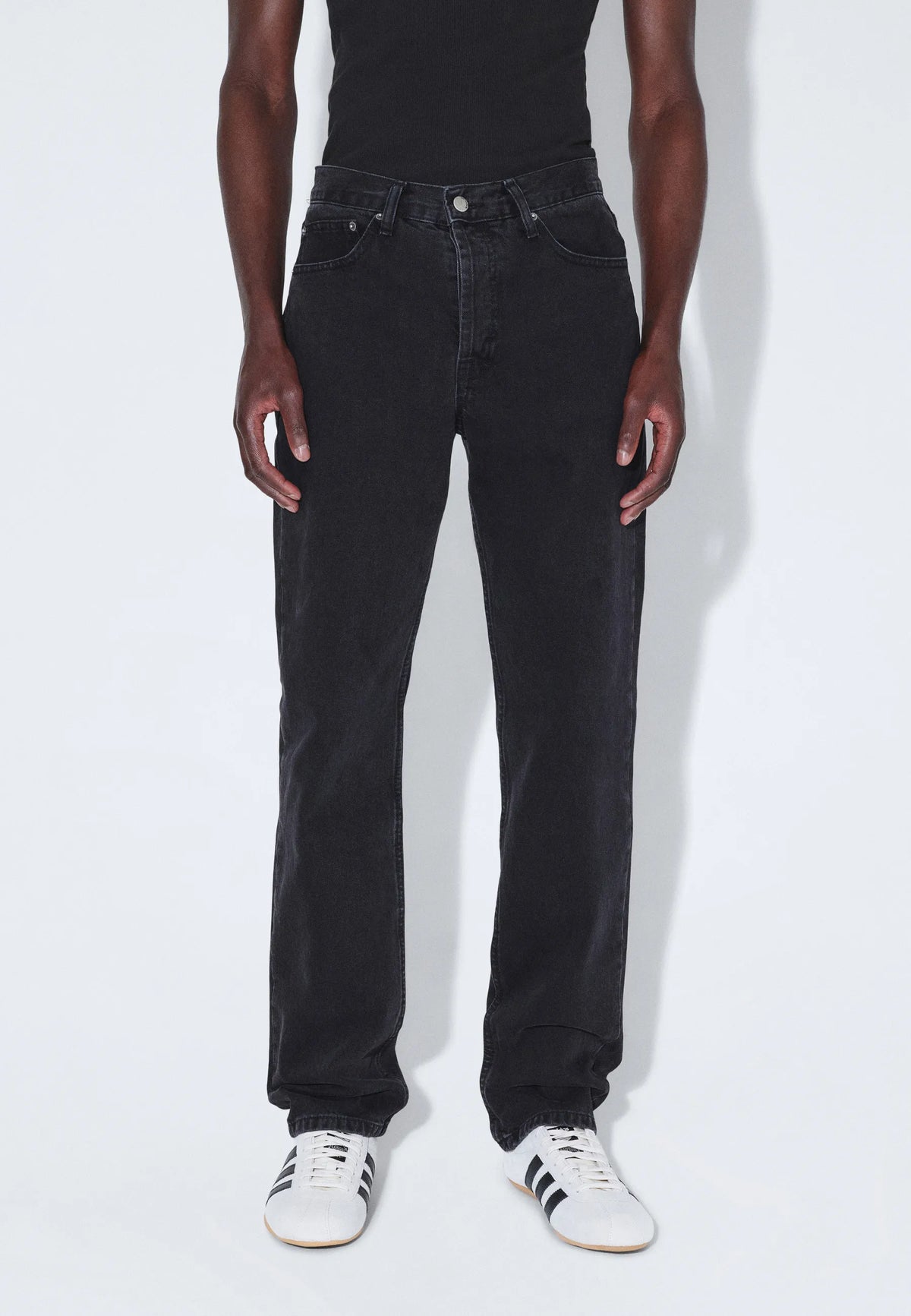 2010110B65_DrDenim_DashStraight_NightBlack_Main_M3_1