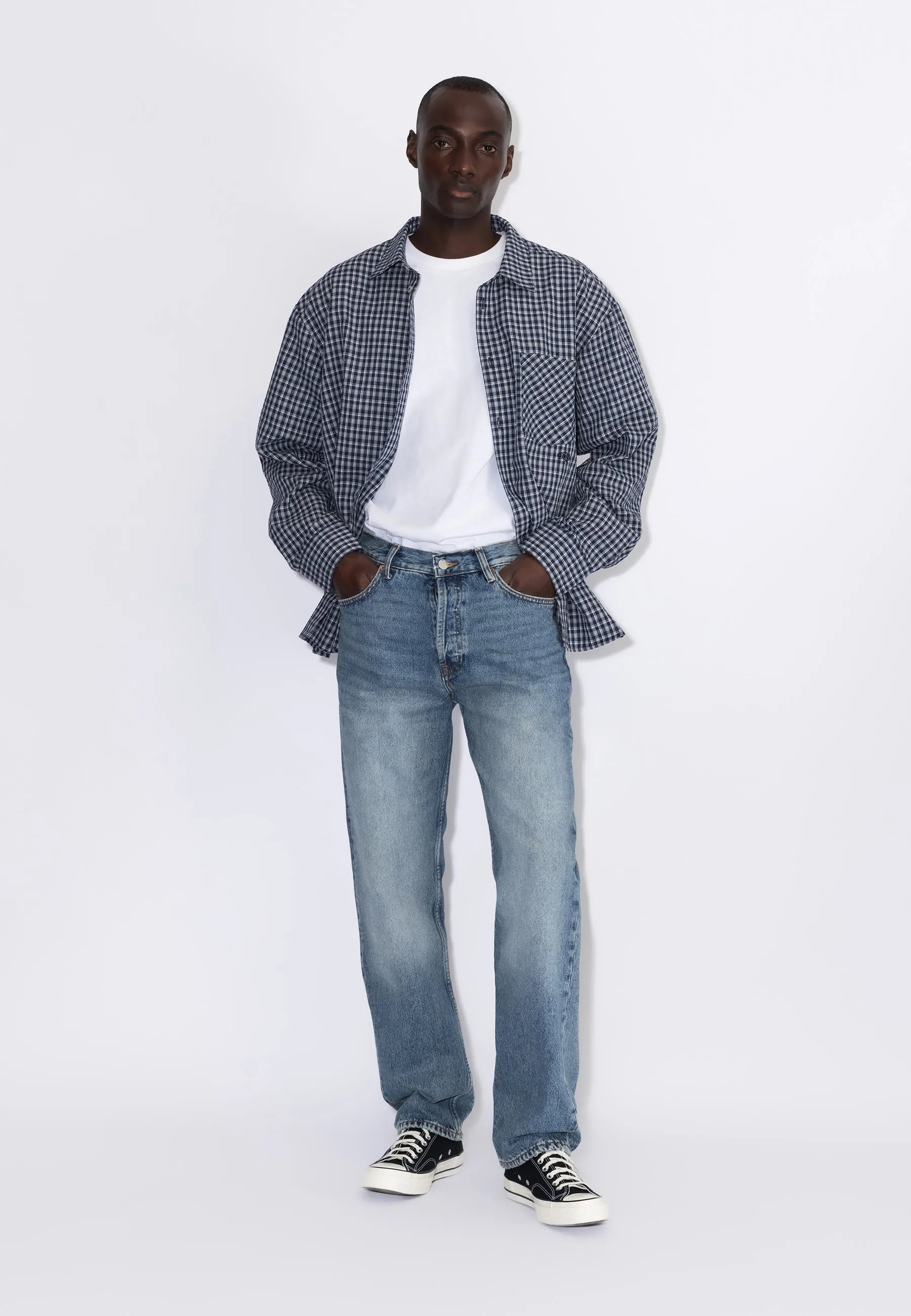 2010110L02_DrDenim_DashStraight_StreamSkyFade_Main_M1_3