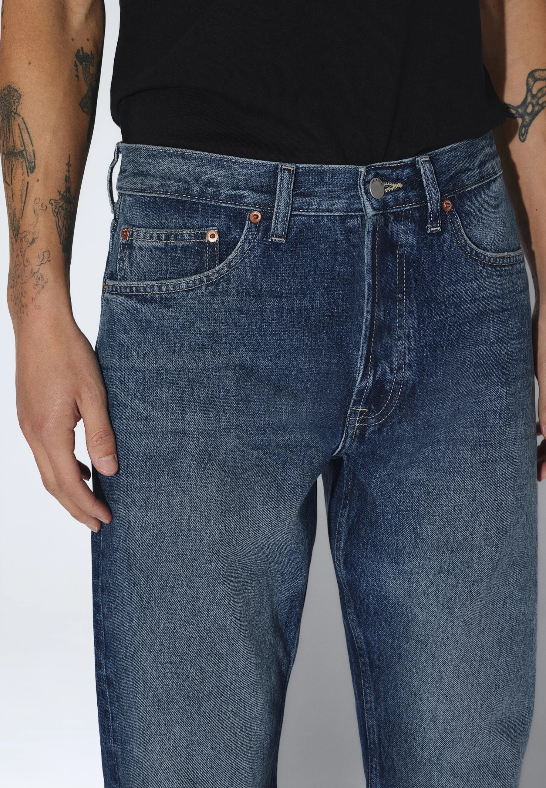 2010110M13_DrDenim_DashStraight_DriftDarkUsed_main_M5_1