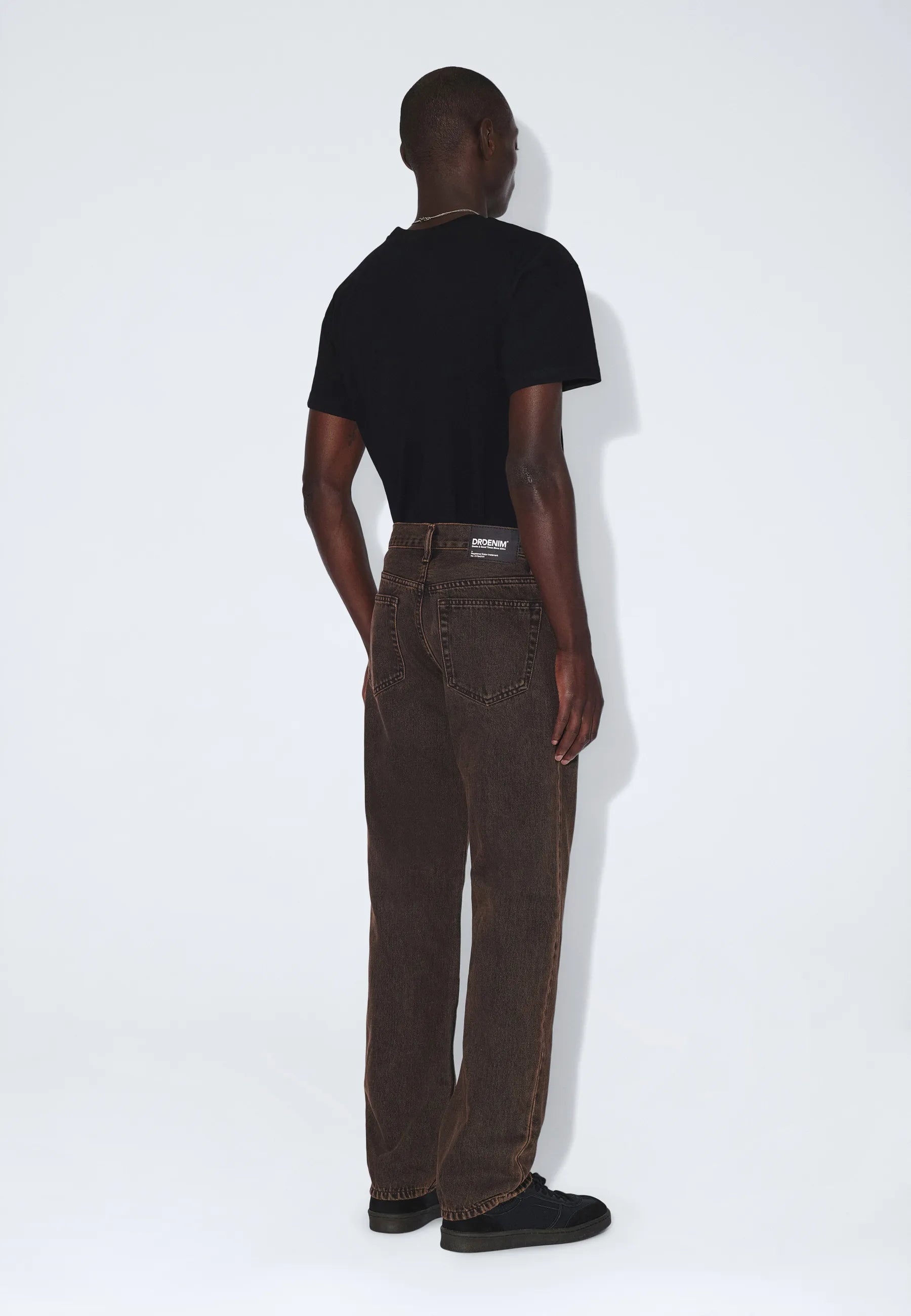 2010110V71_DrDenim_DashStraight_JetBrown_main_M2_1