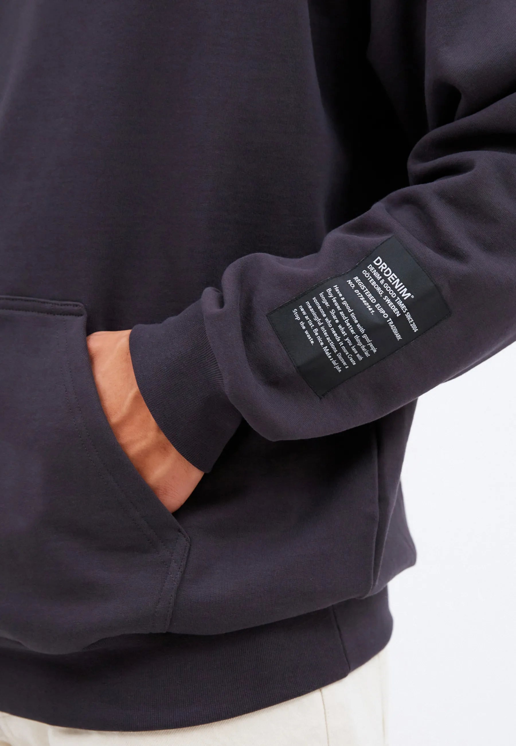 2011106B07_Drdenim1