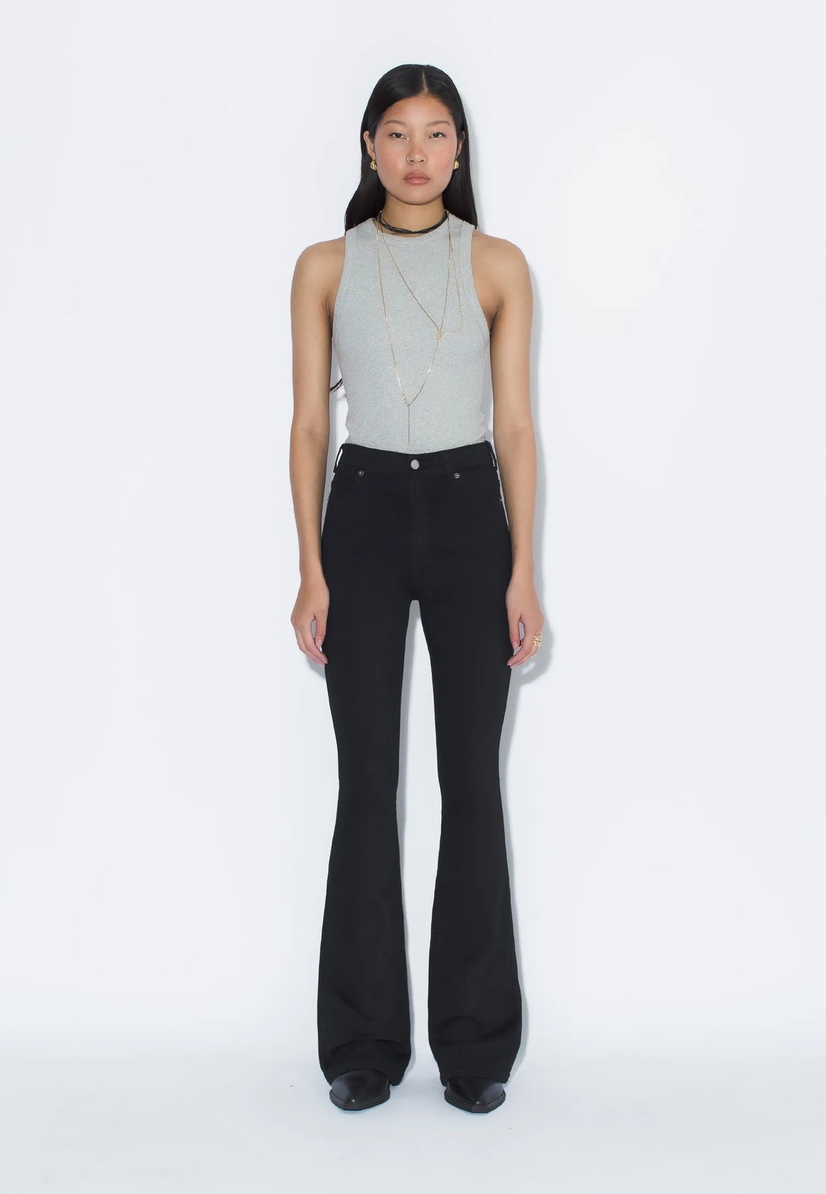 2030102101_DrDenim_MoxyHighFlare_Black_Main_W1_7
