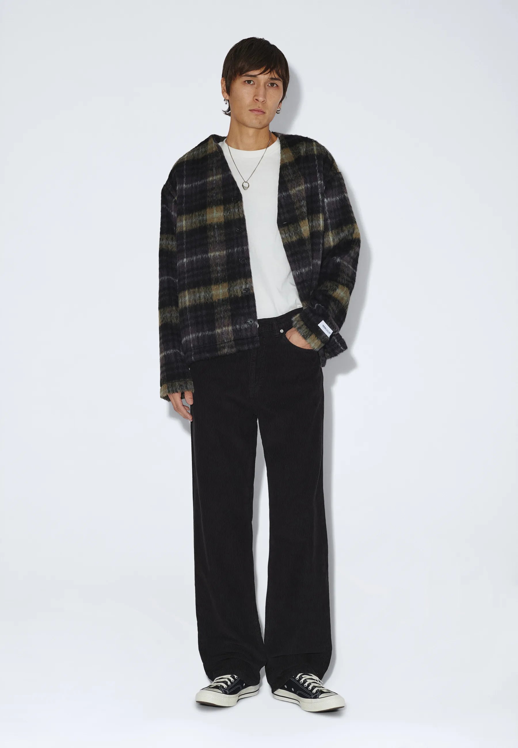 2110102102_DrDenim_OmarRelaxed_BlackCord_main_M1_3