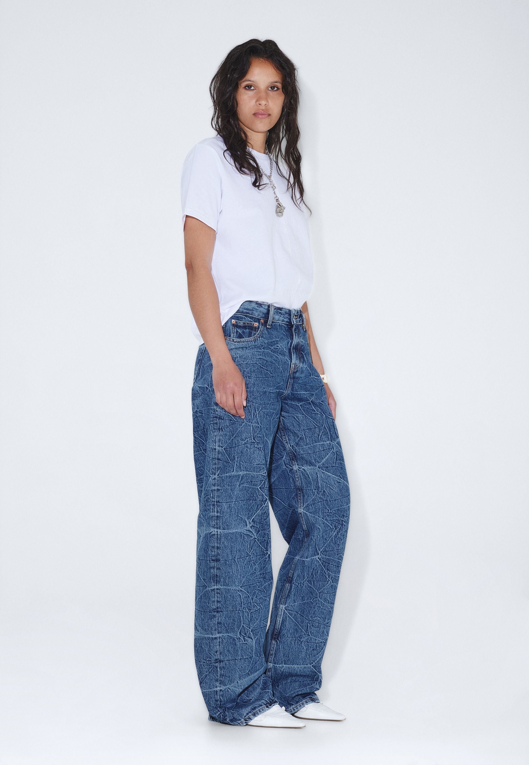 2310103067_DrDenim_HillLowRelaxed_HoneyFun_Main_W1_4