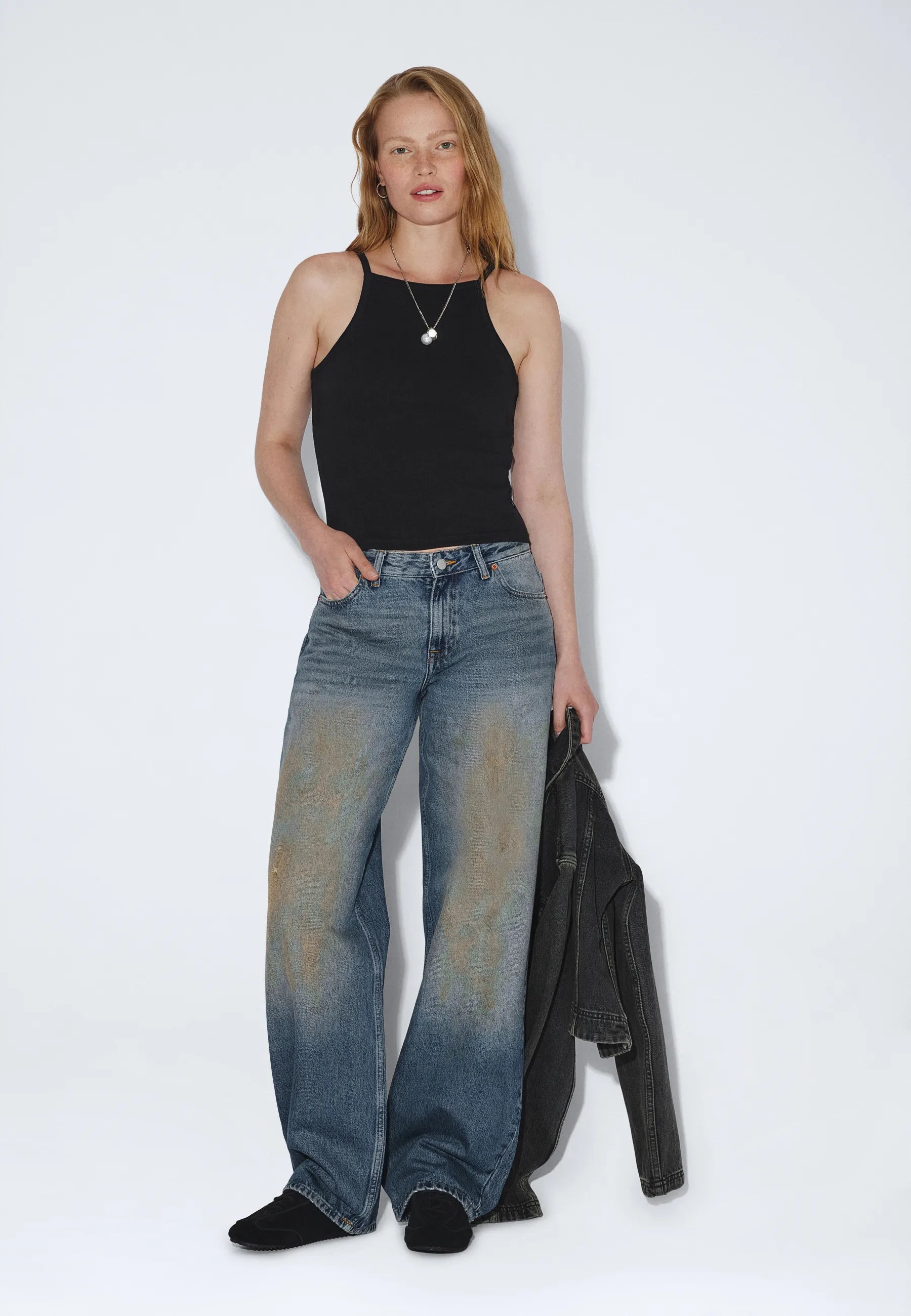 2310103M14_DrDenim_HillLowRelaxed_StreamMidMudStains_main_W1_2
