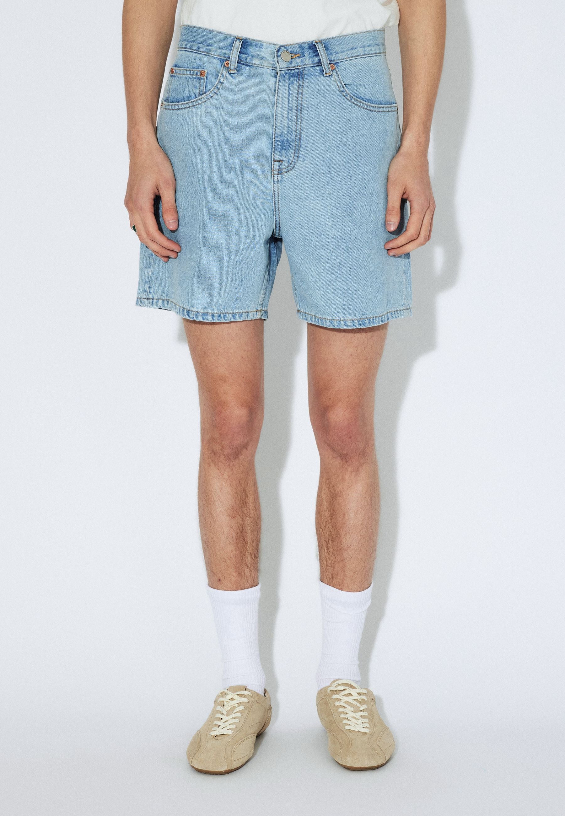 2320101V33_DrDenim_RoanShorts_HazeLightRetro_Main_M3_1