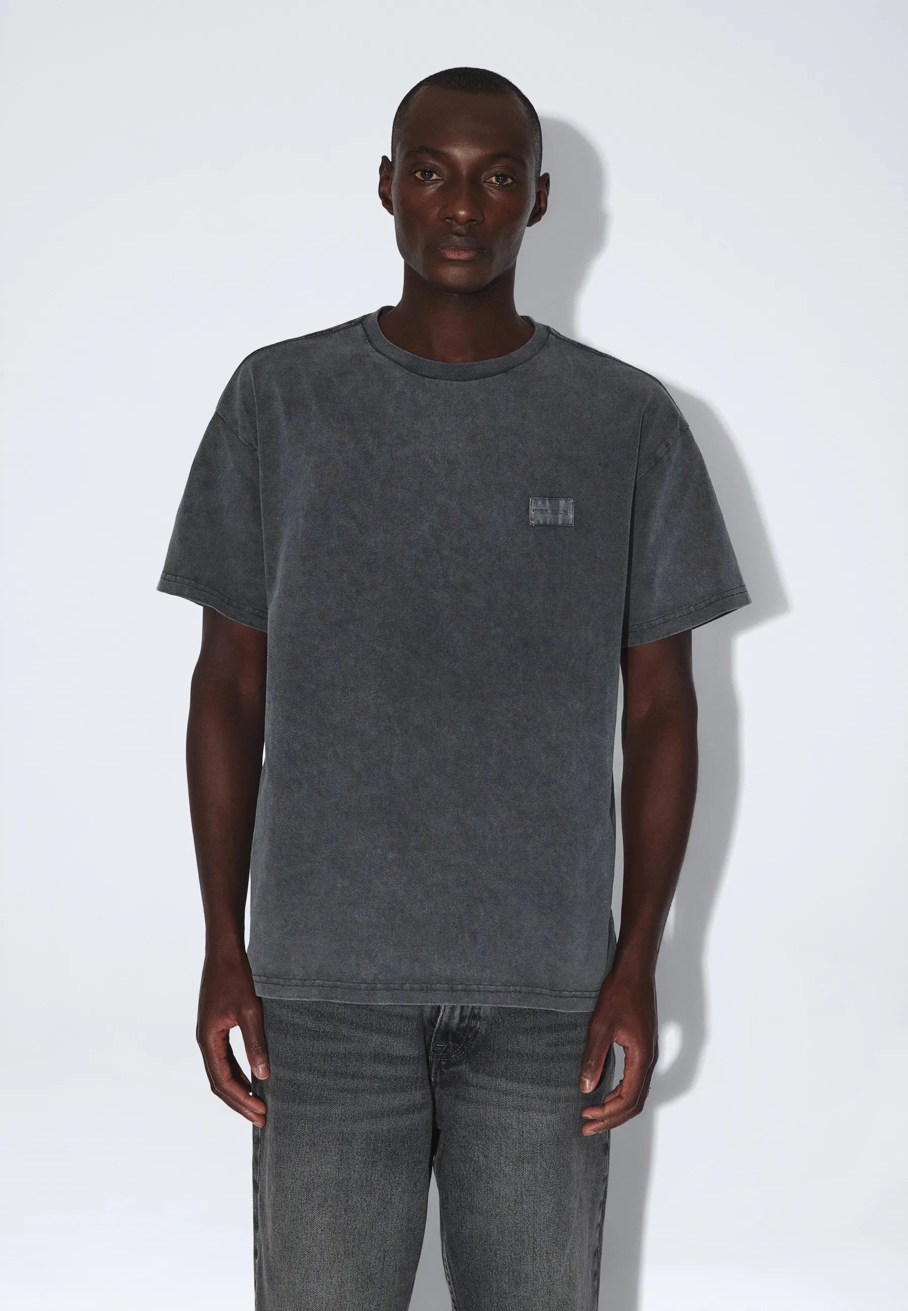 2411115BP1_DrDenim_TrooperTee_GreyBlackoverdye_main_M3_1