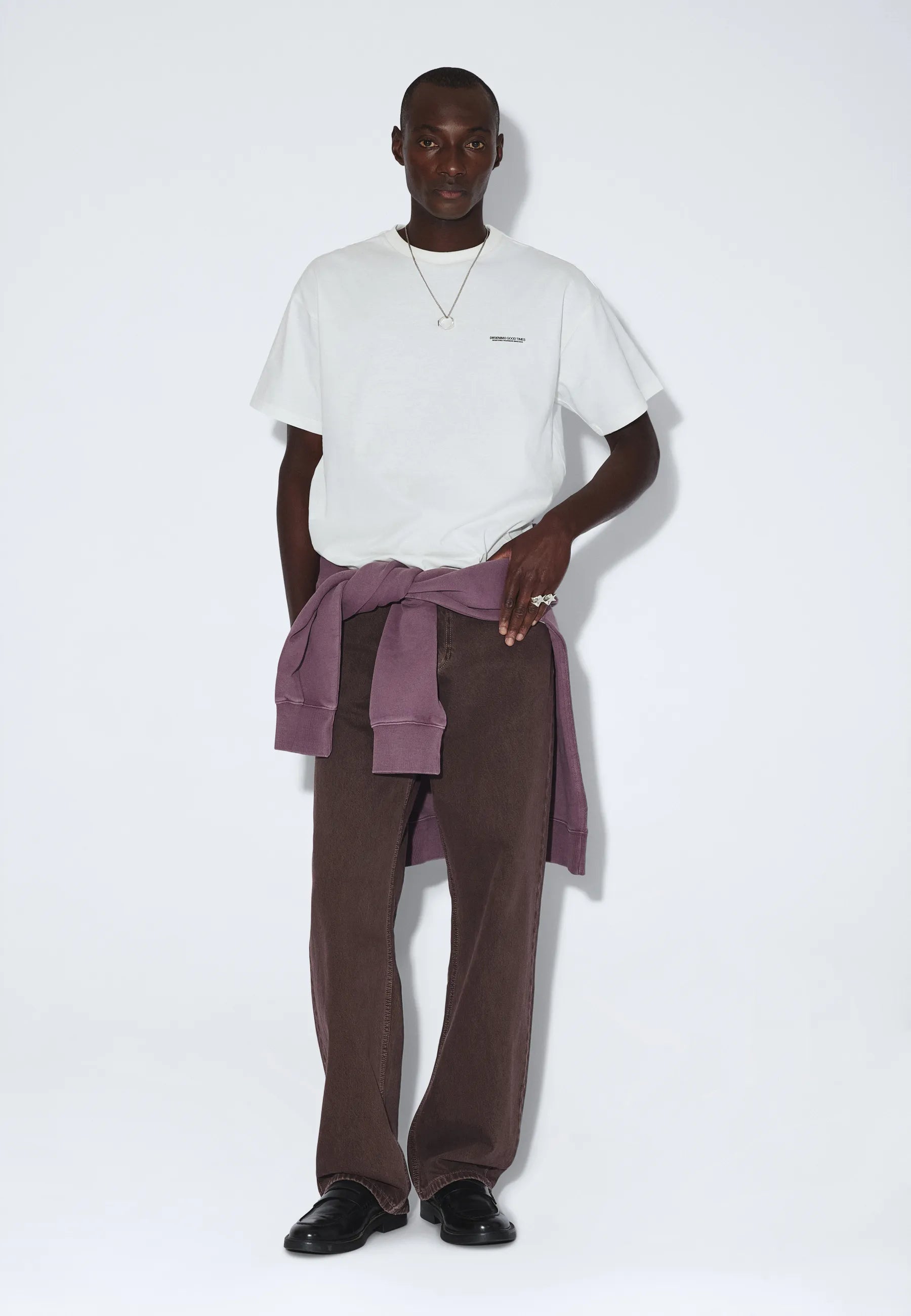 2411115BR6_DrDenim_TrooperTee_OffWhiteBloom_main_M1_4