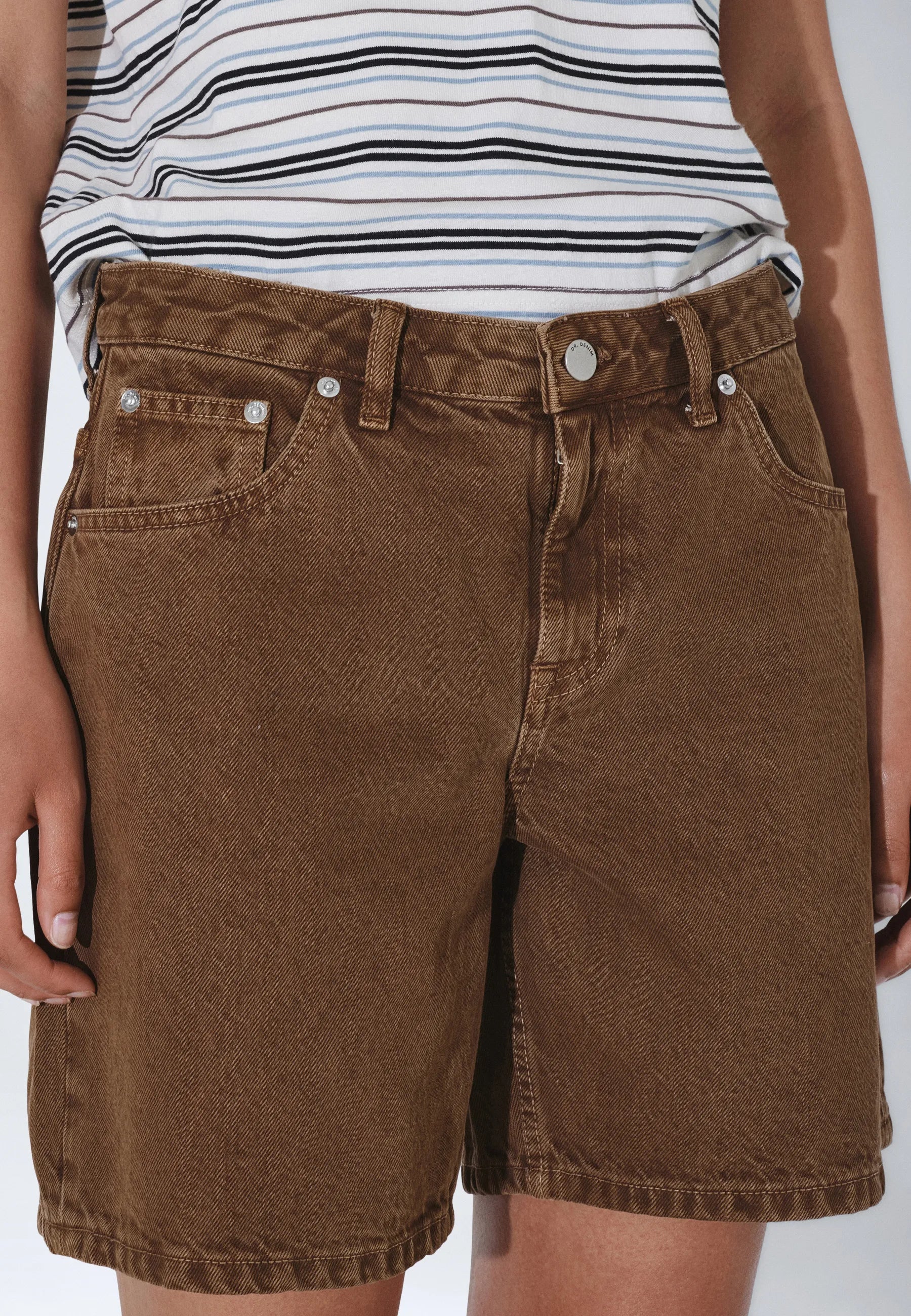 2430112596_DrDenim_HillShorts_WashedTeak_Main_W5_1
