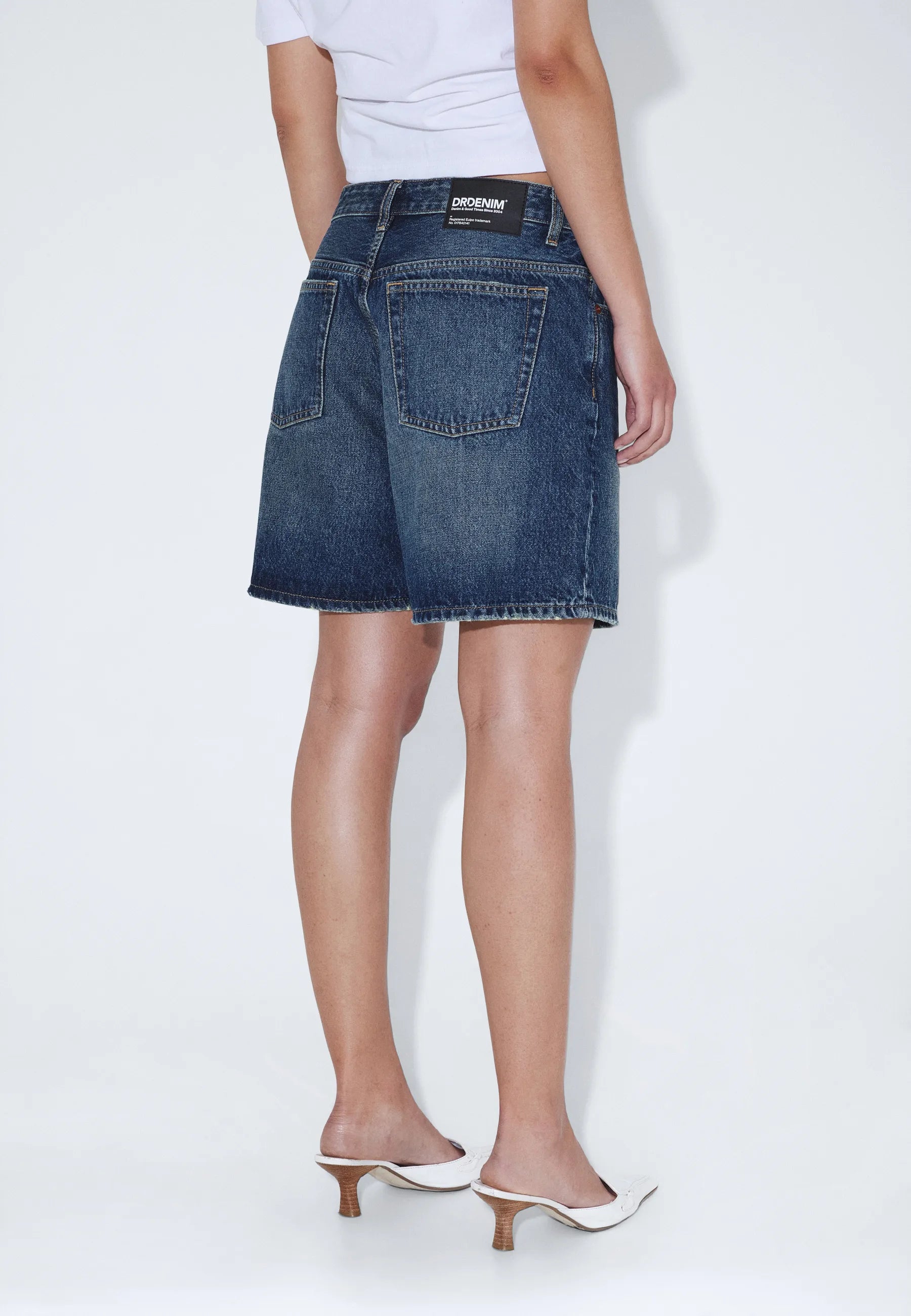 2430112L97_DrDenim_HillShorts_StreamDarkFadeVintage_Main_W4_1