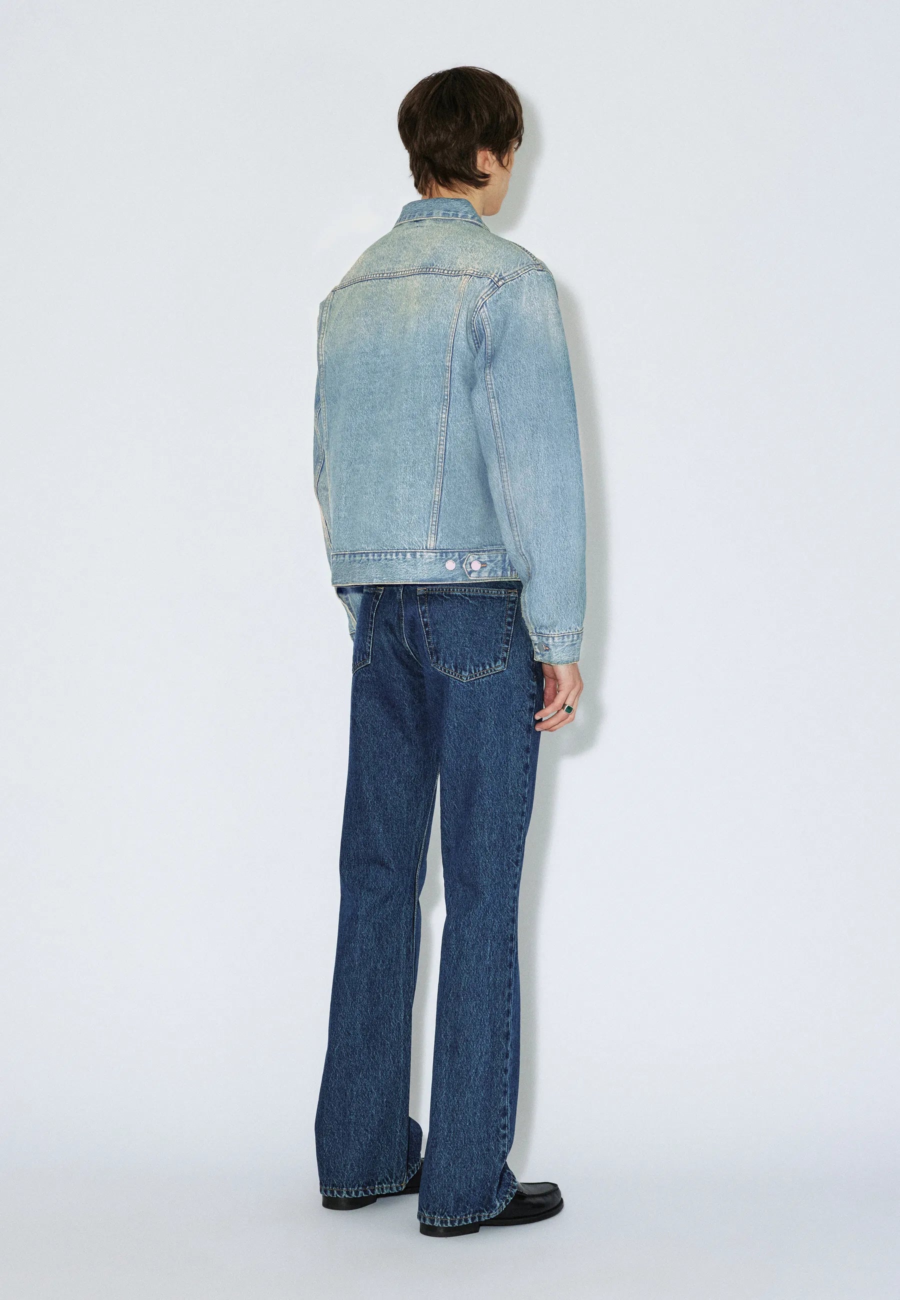 2431104L95_DrDenim_JoeyTruckerJacket_StreamSkyAged_Main_M2_1