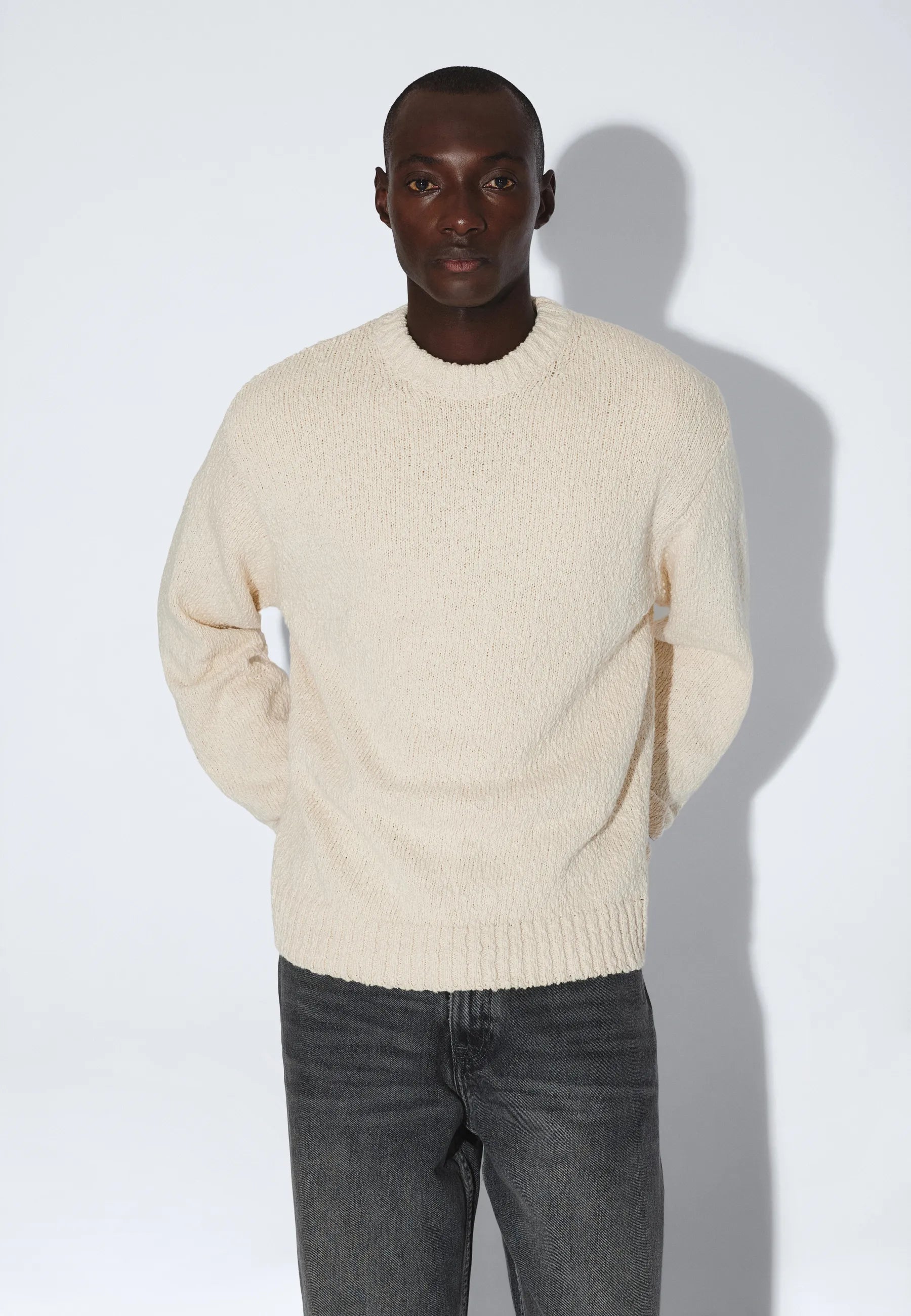 2531116678_DrDenim_MicSweater_Ecru_main_M3_2