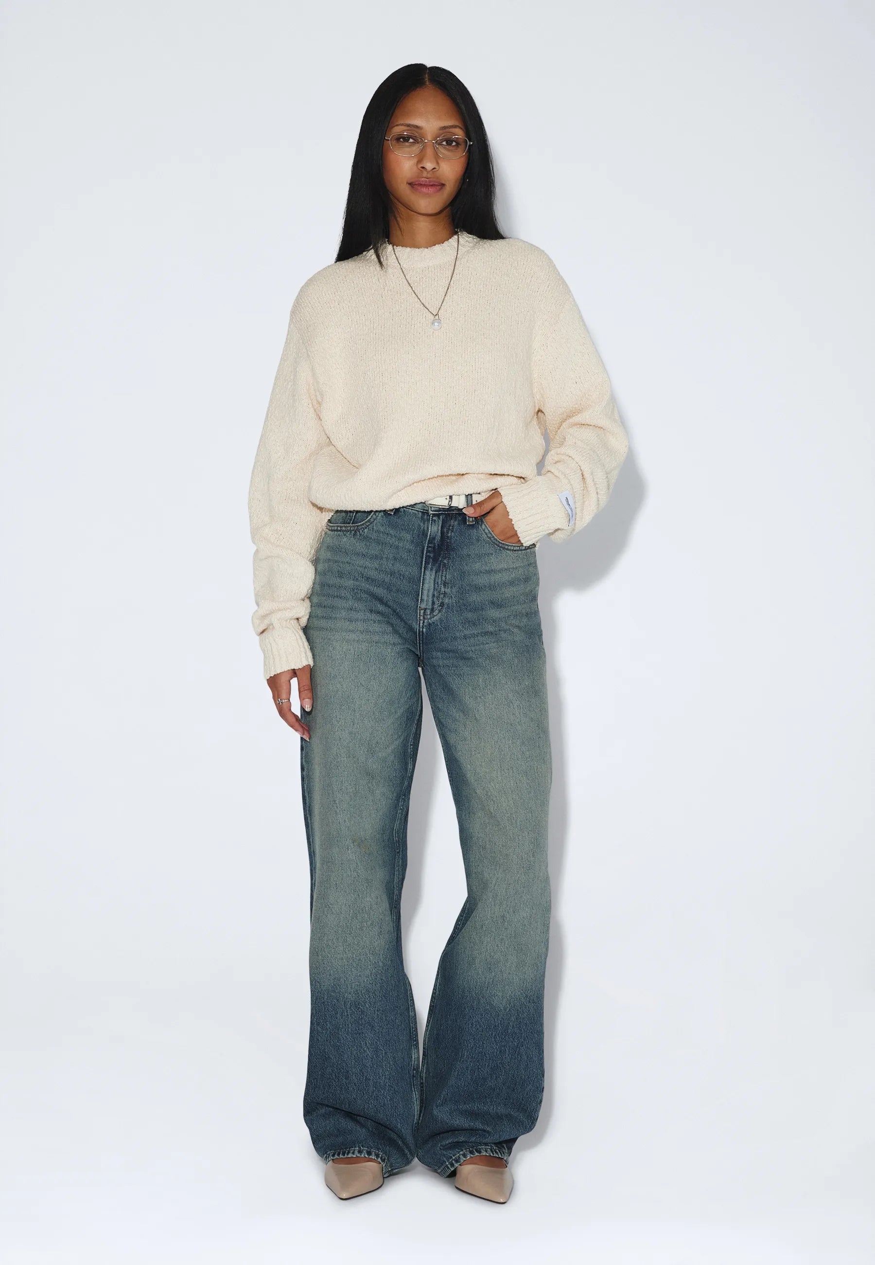 2531116678_DrDenim_MicSweater_Ecru_main_W1_2
