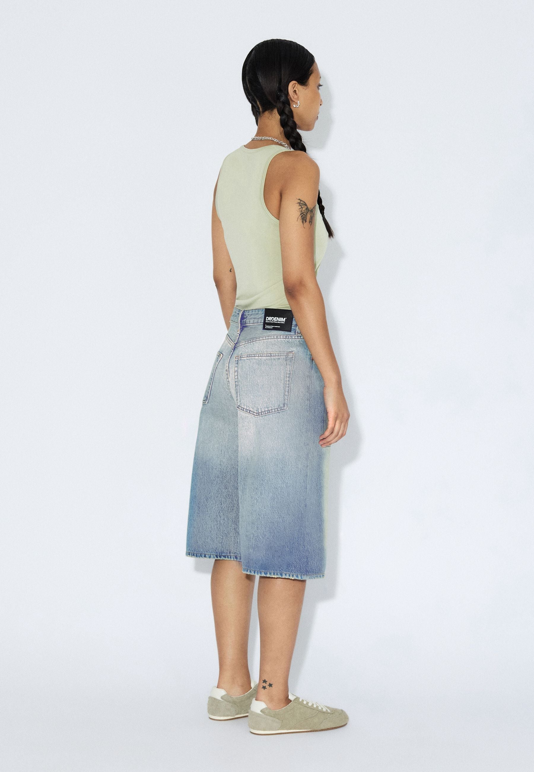 2610101L95_DrDenim_BreeShorts_StreamSkyAged_Main_W2_1