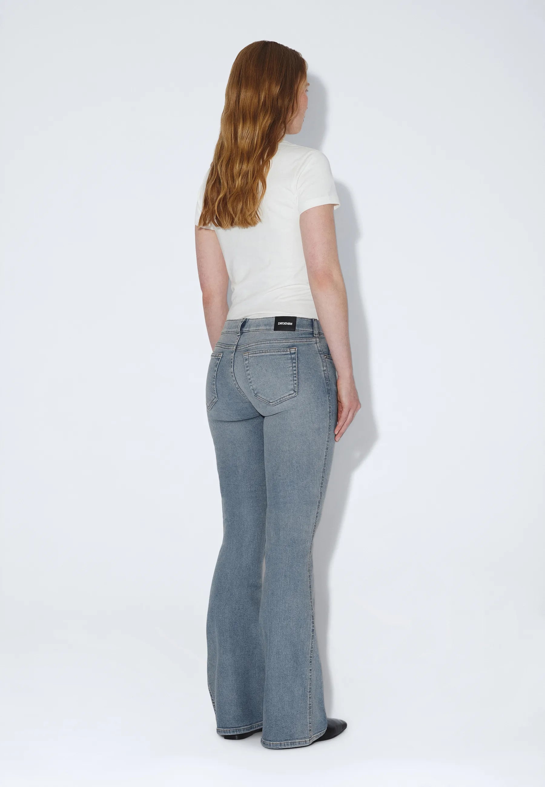 2610104J88_DrDenim_KilyLowBootcut_CapeLightFadeVintage_main_W2_1