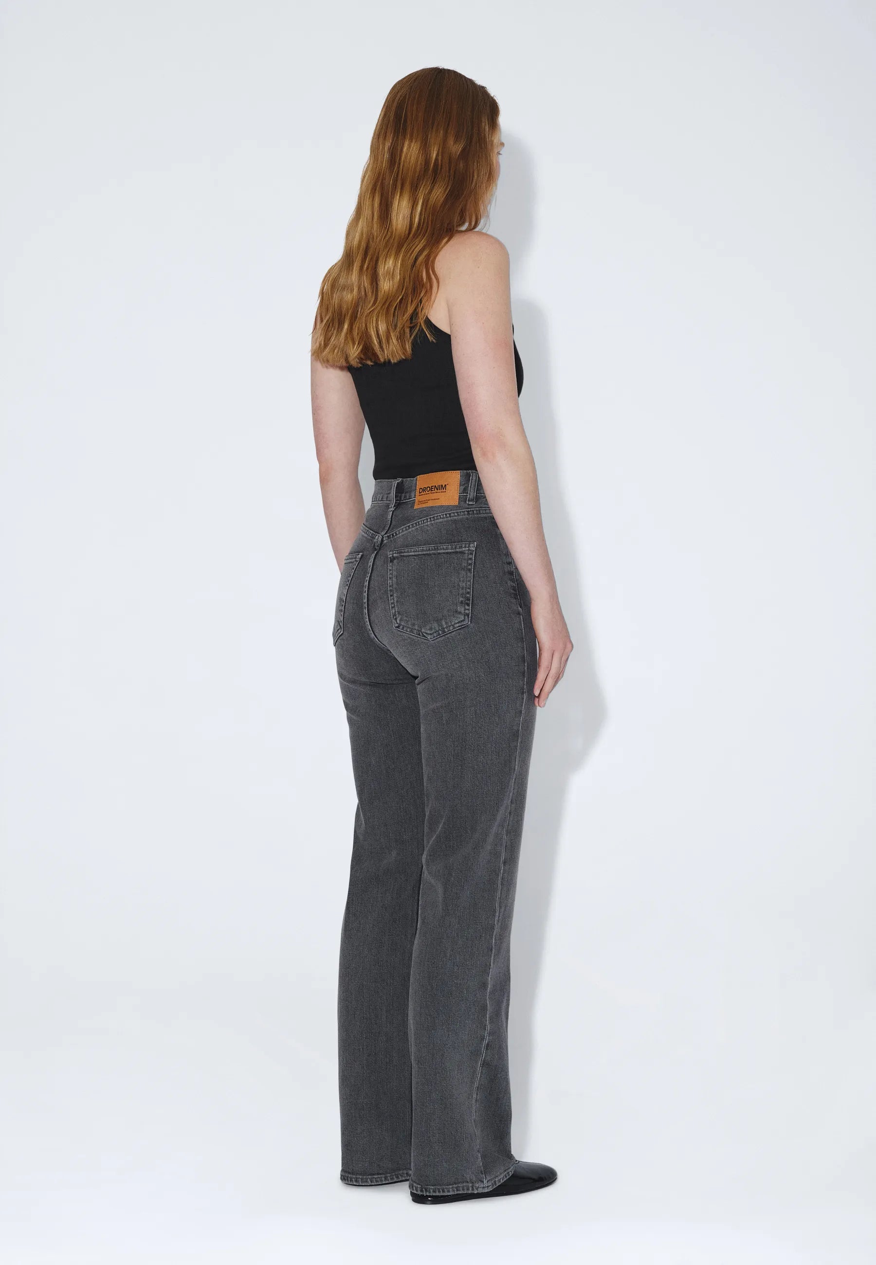 2610111L66_DrDenim_EchoHighStraight_TarMidGreyUsed_main_W2_1