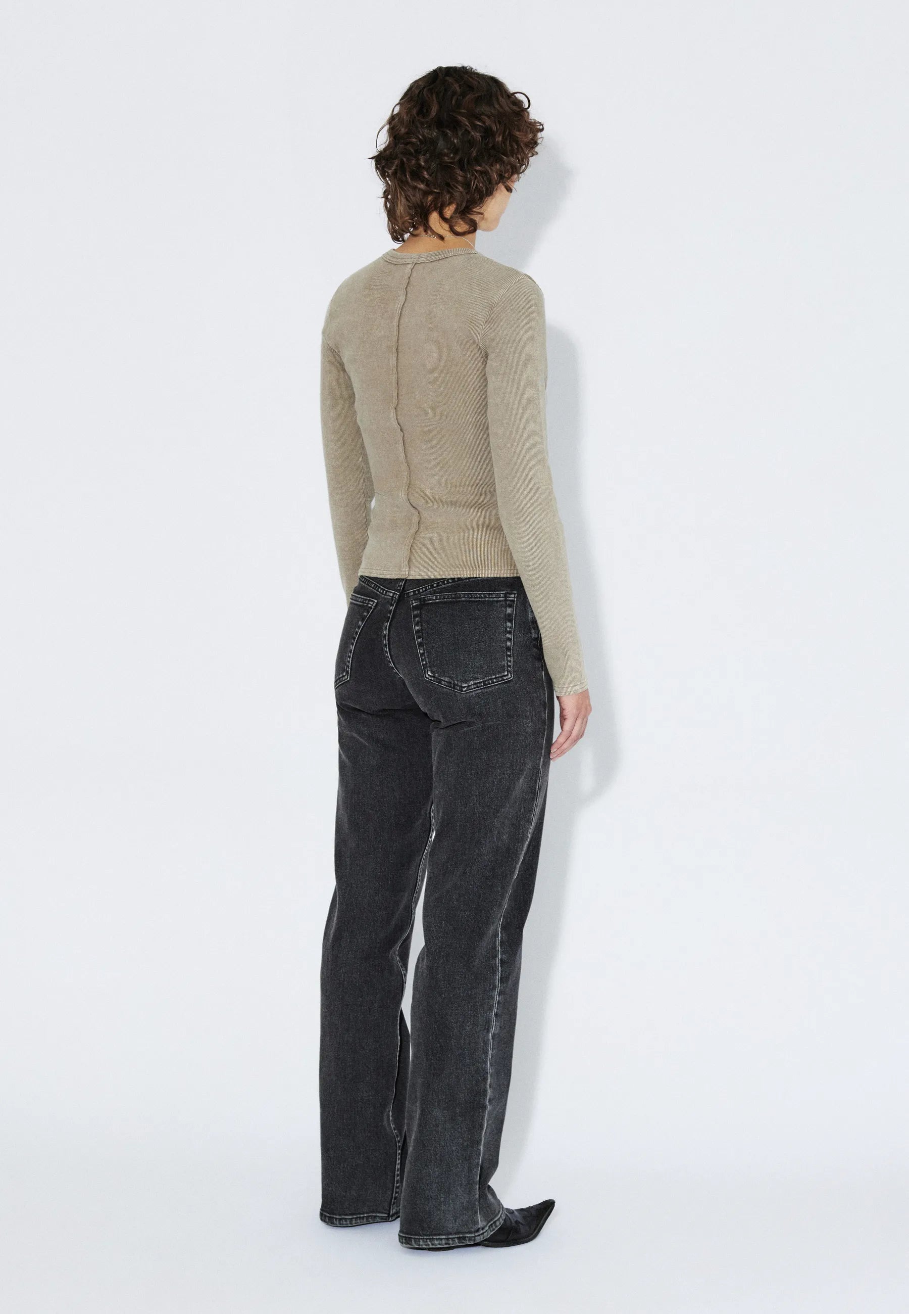 2611123597_DrDenim_StellaRib_WashedKhaki_Main_W2_1