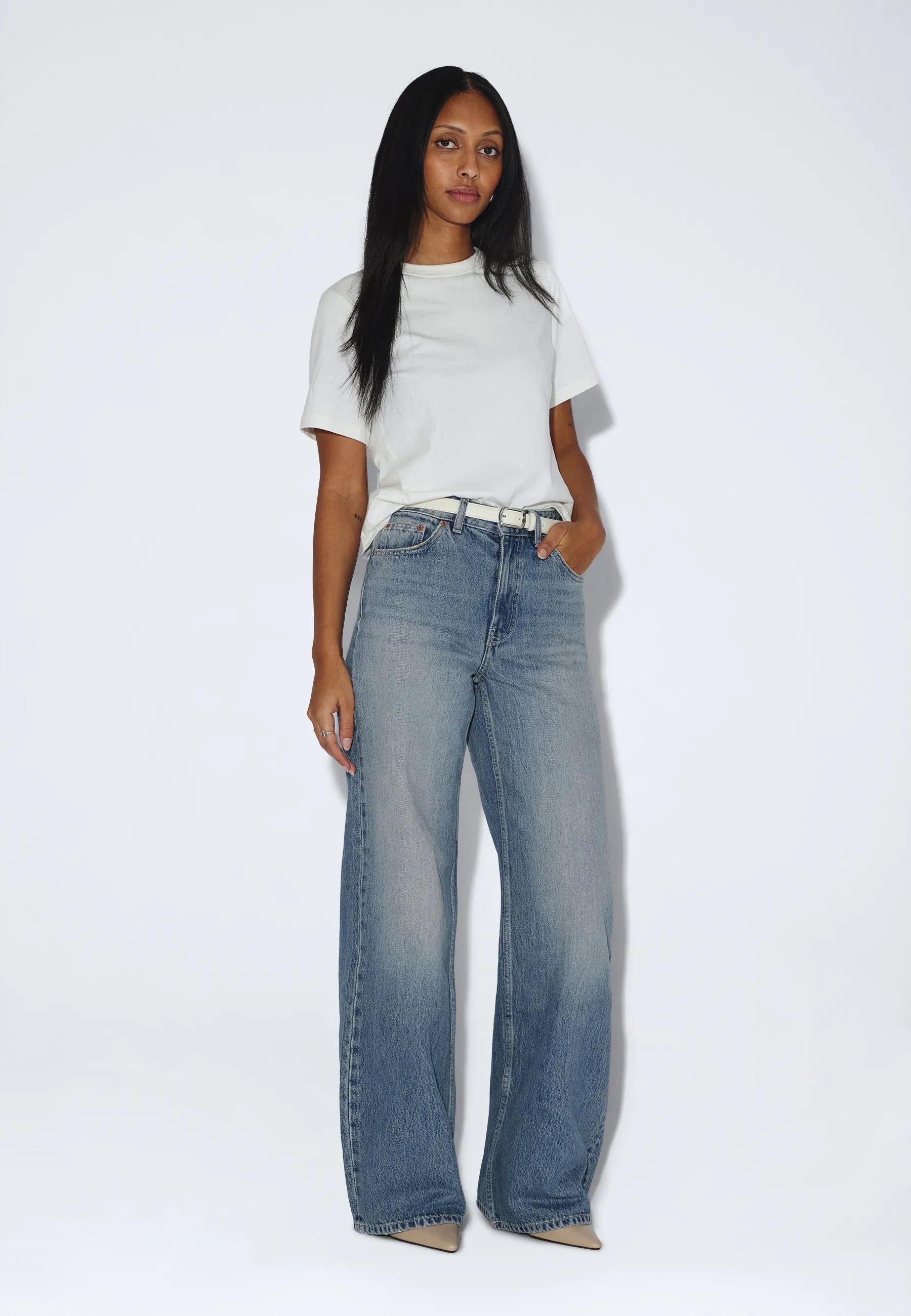 2630105M02_DrDenim_RhueHighWide_DriftSkyUsed_main_W1_3