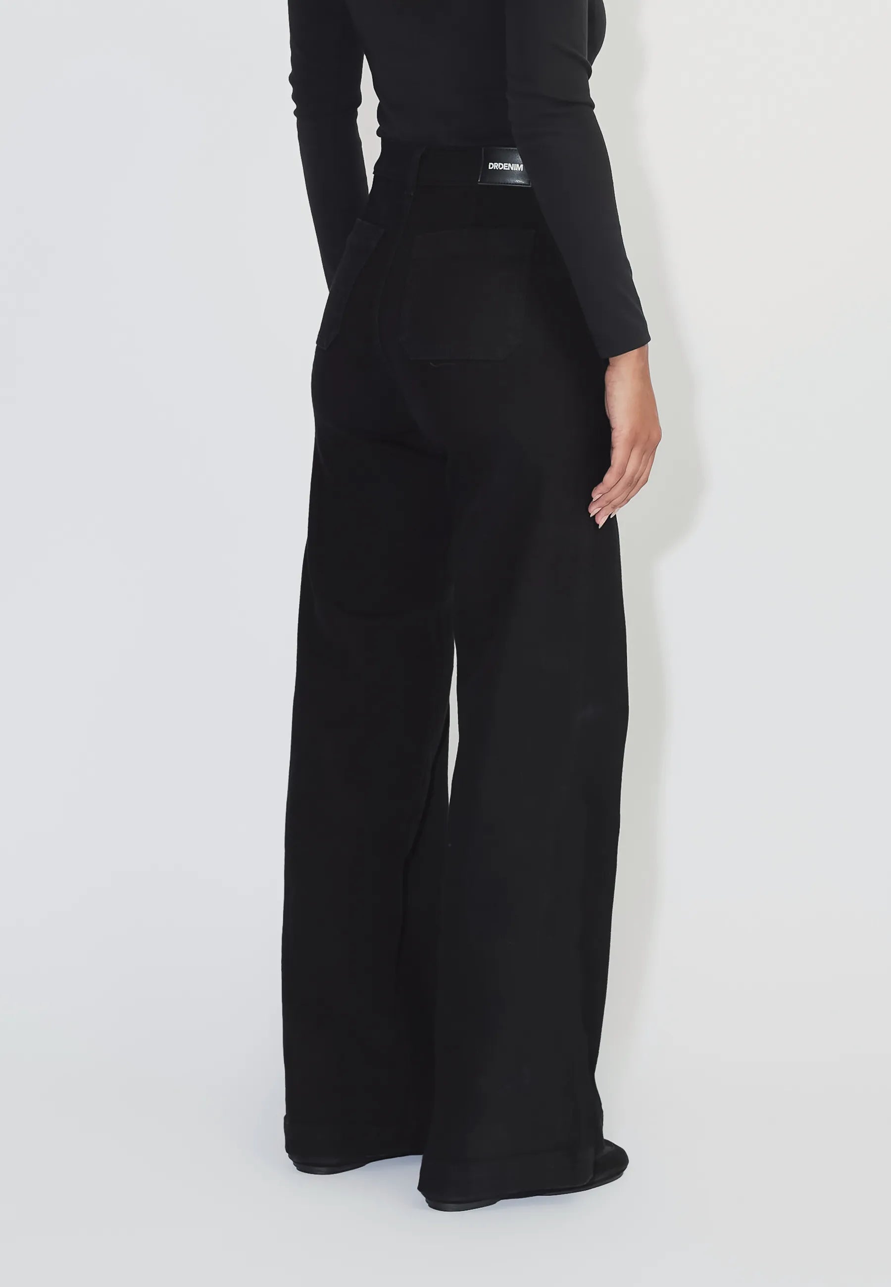 2630112099_DrDenim_ZilaMidWidePatchPocket_SolidBlack_Main_W4_1