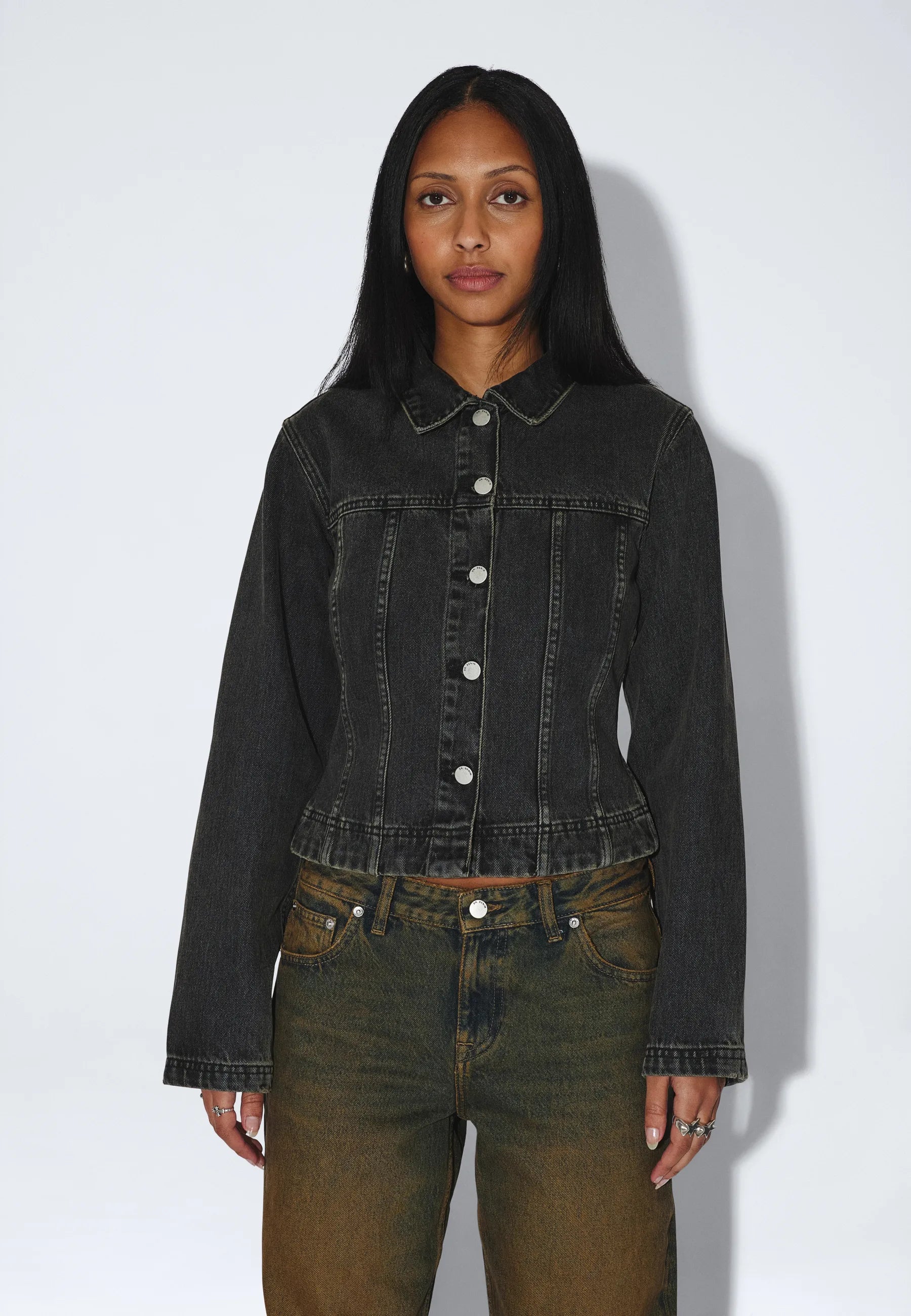 2631102V60_DrDenim_CoraJacket_AgedBlack_main_W3_1