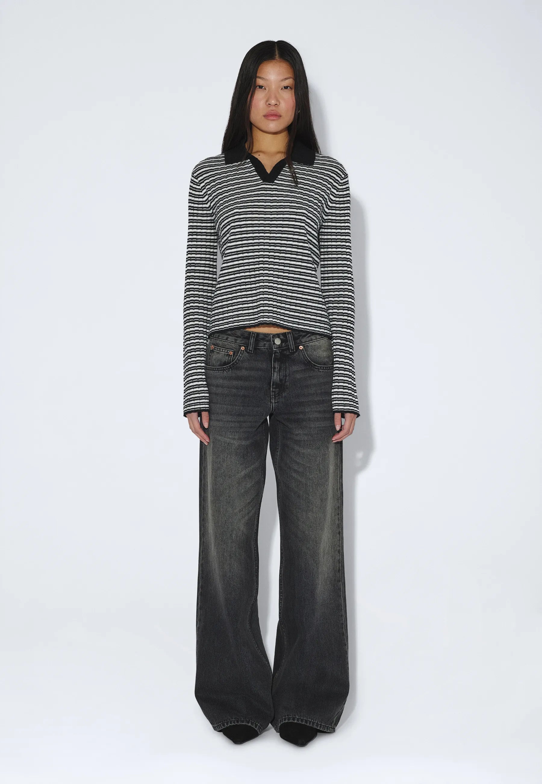 2641104BR4_DrDenim_LailaSweater_OffWhiteBlackStripe_main_W1_2