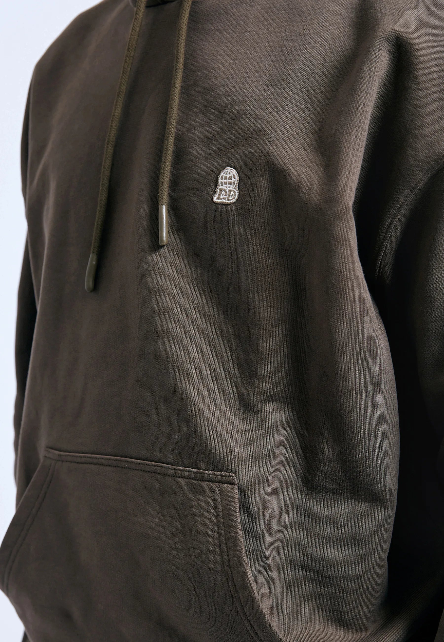 Damien_Hoodie_Dark_Cedar_DD_Global_11145