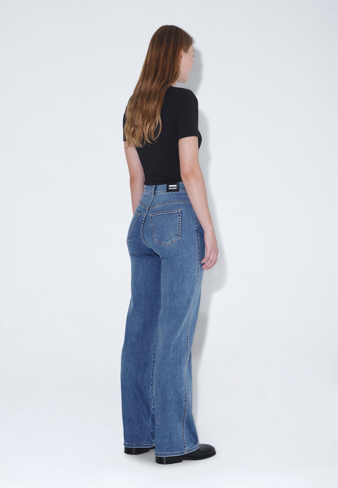 Moxy_Straight_Curve_Cut_01505