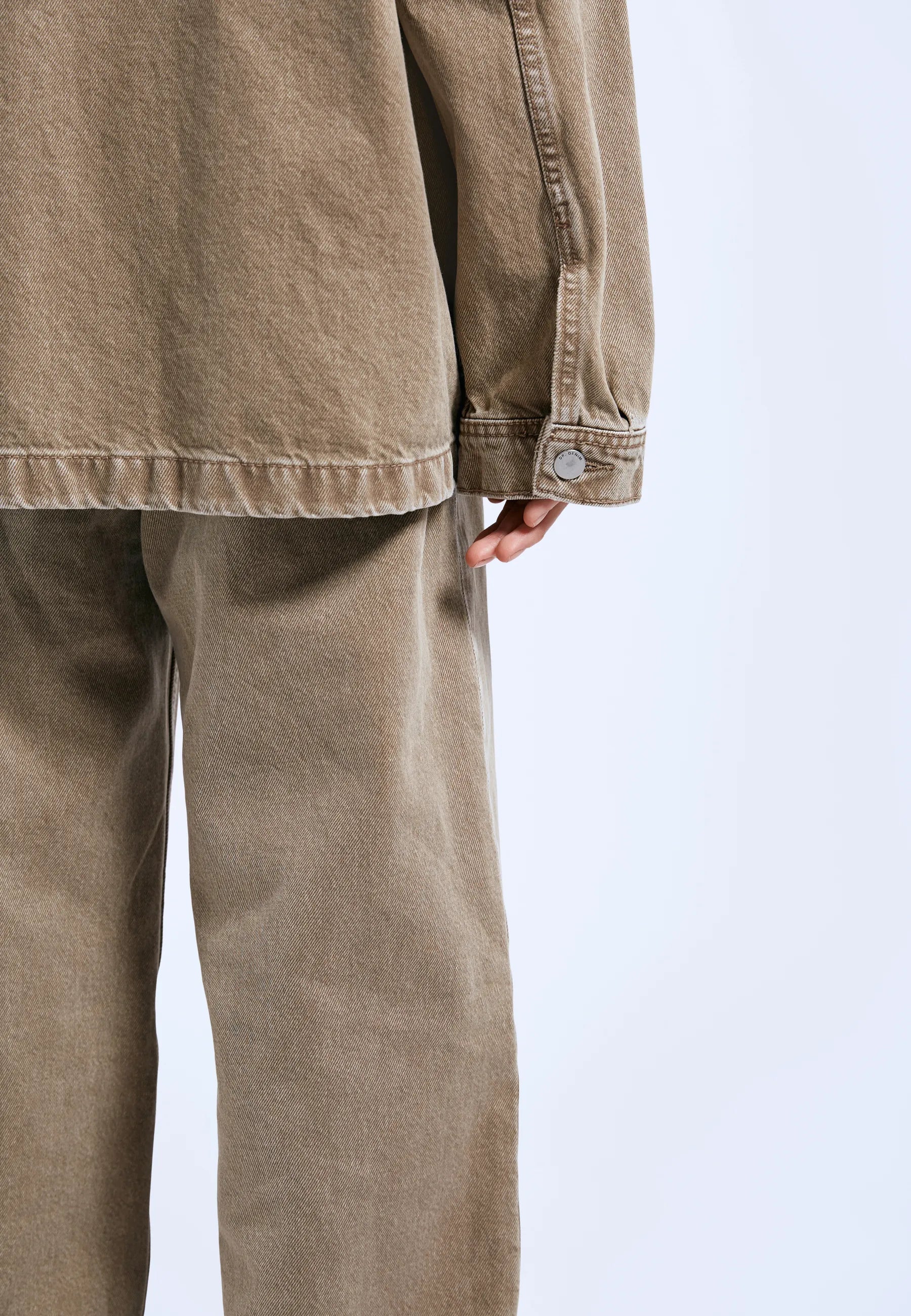 Niko_Worker_Jacket_Washed_Oak_9544