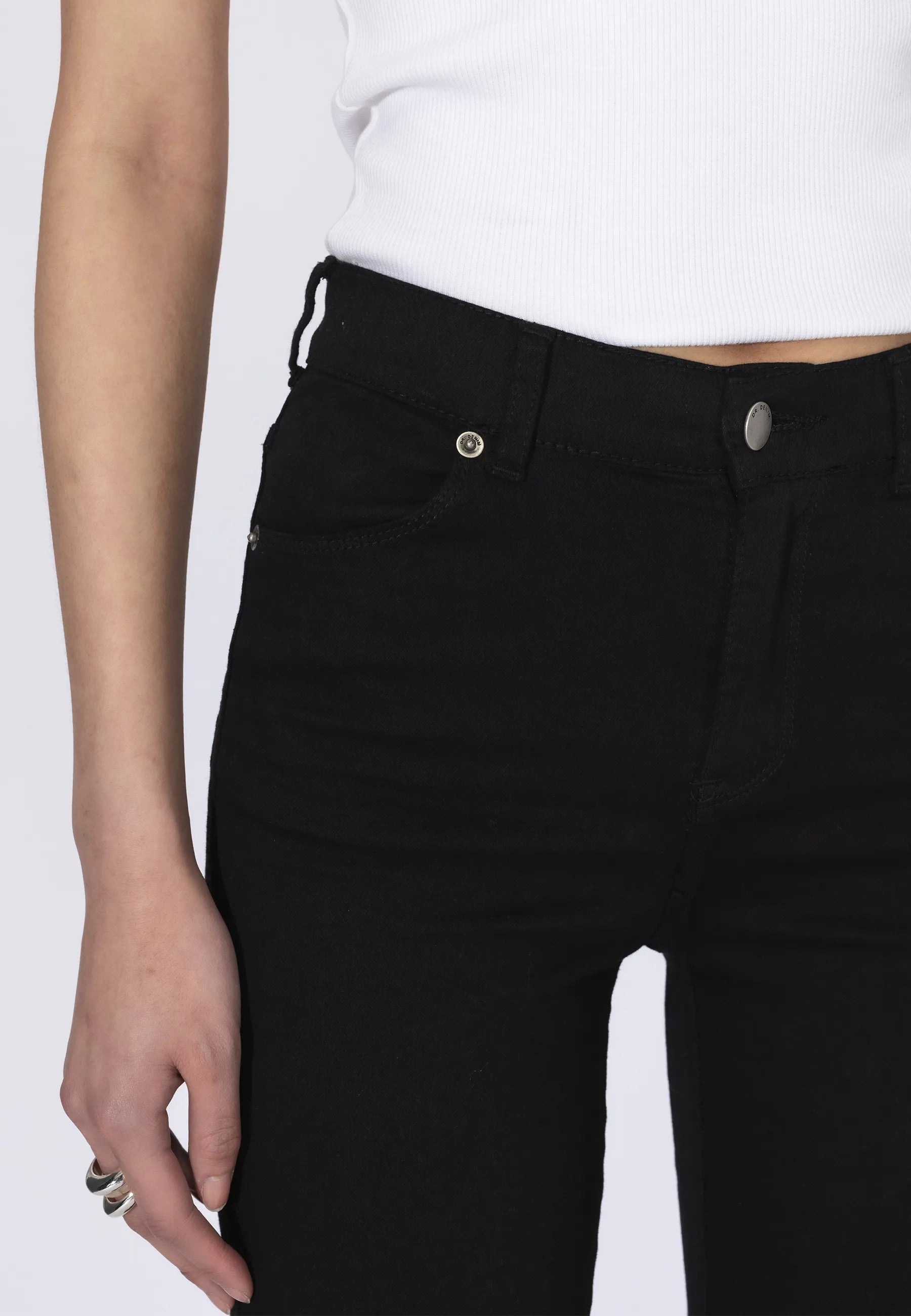 1130101101_DrDenim_PlentyMidSkinny_Black_B2b_W5_1