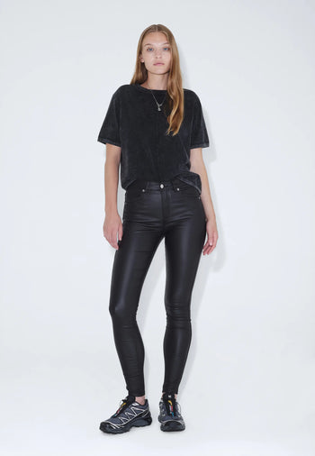 1920101A09_DrDenim_ LexyMidSkinny_BlackMetal_Main_W1_1