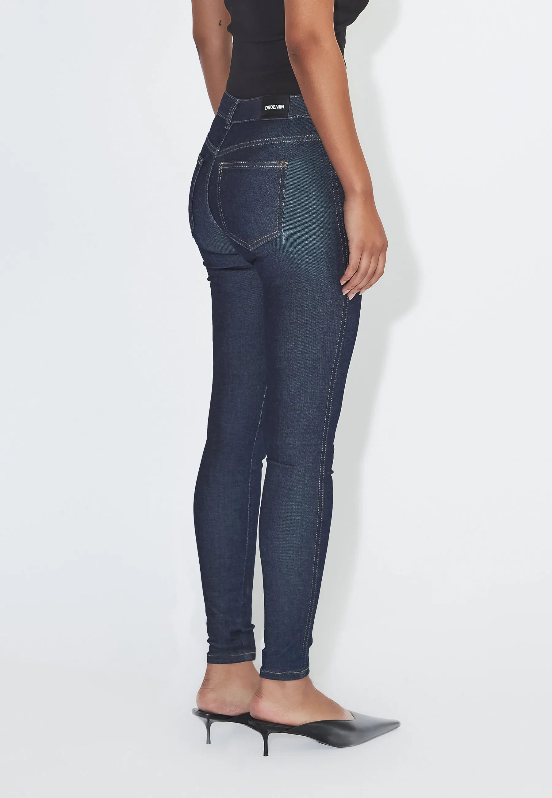 1920101F78_DrDenim_LexyMidSkinny_SheckBlueRinsed_Main_W4_1