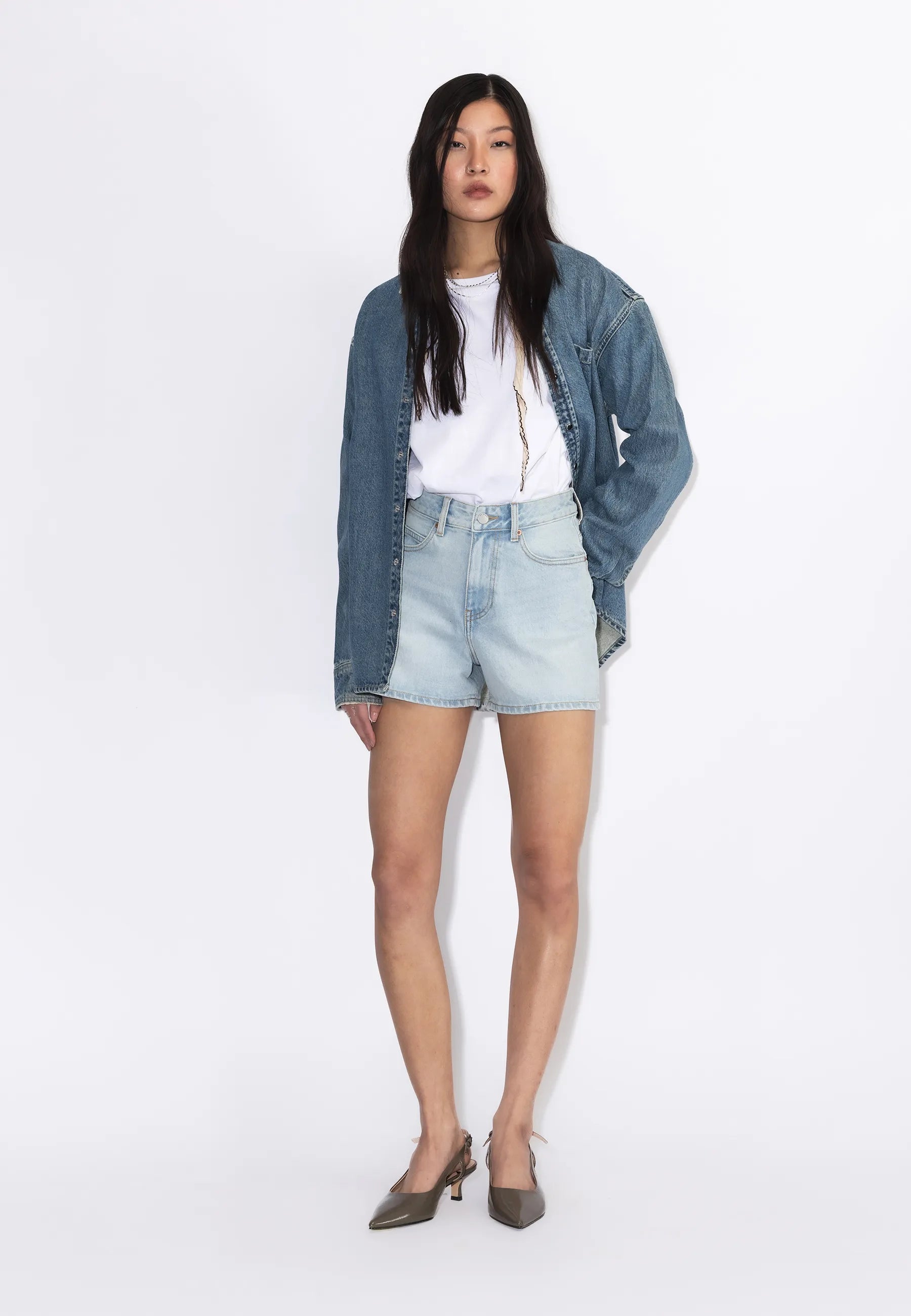 1930128L39_DrDenim_NoraShorts_BayLightUsed_Main_W1_3