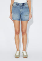 1930128L57_DrDenim_NoraShorts_BaySkyDirty_Main_W3_1