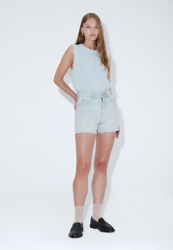 1930128L58_DrDenim_NoraShorts_BaySuperlightCreamWorn_Main_W1_2