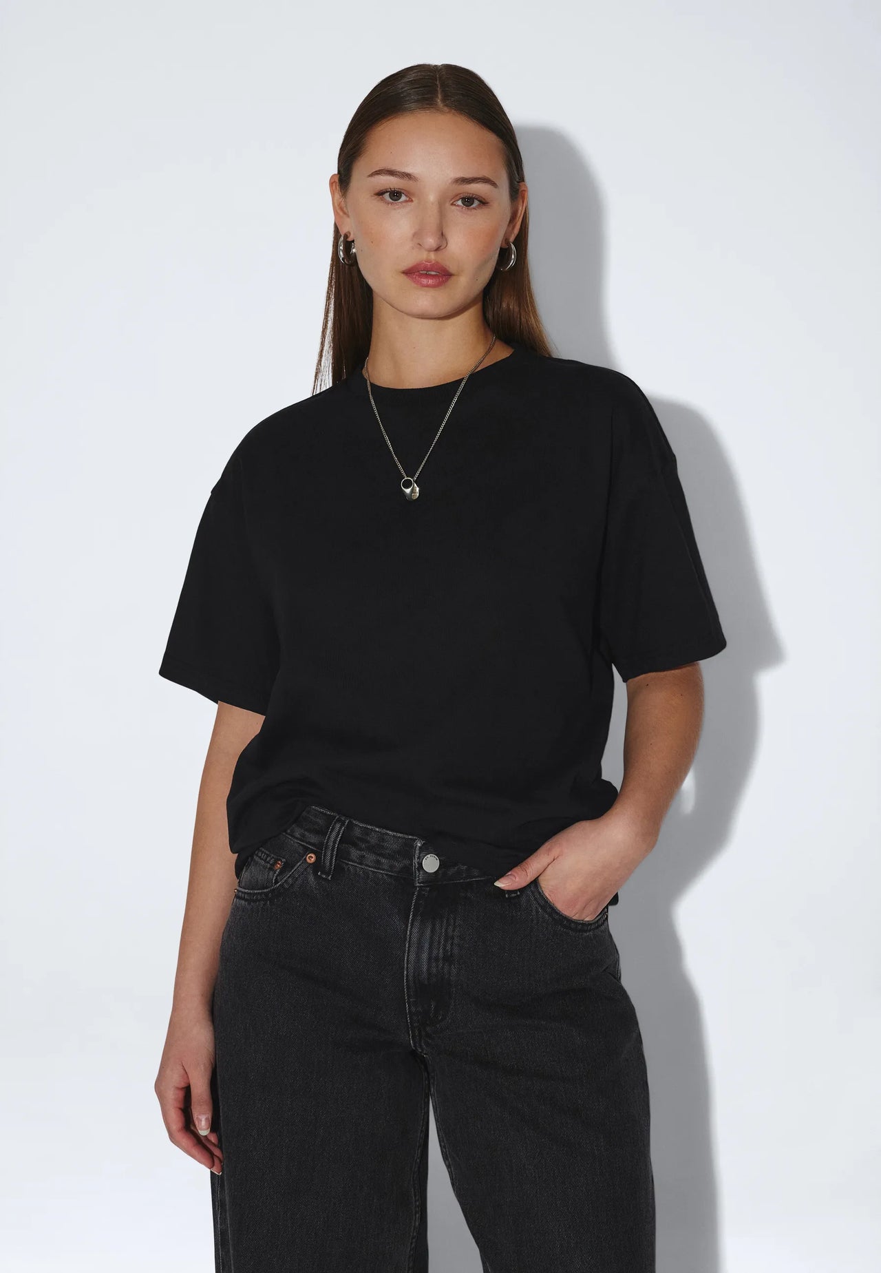 1941116101_DrDenim_TrooperTee_Black_main_M3_1