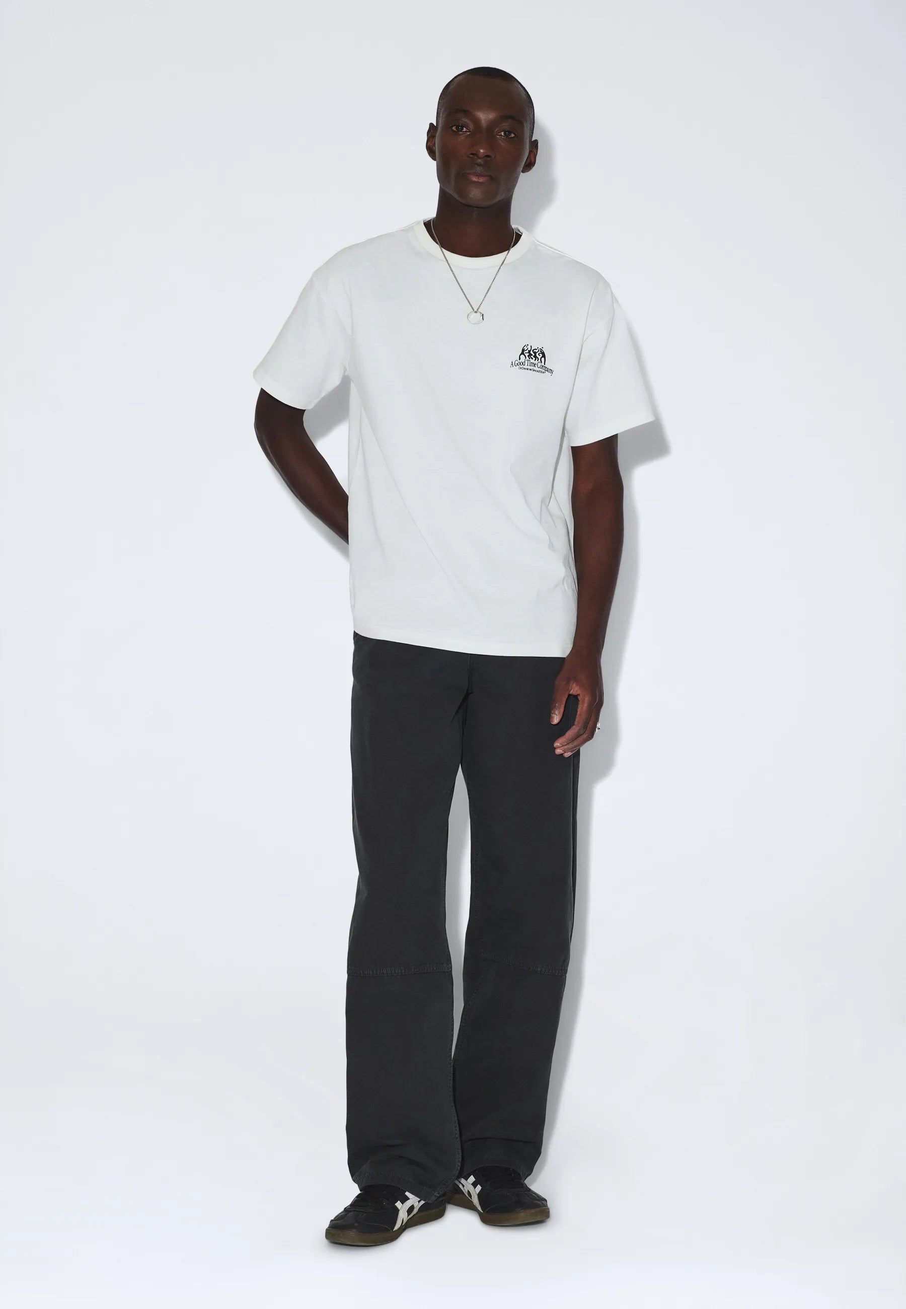 1941116BS5_DrDenim_TrooperTee_OffWhiteTime_main_M1_2