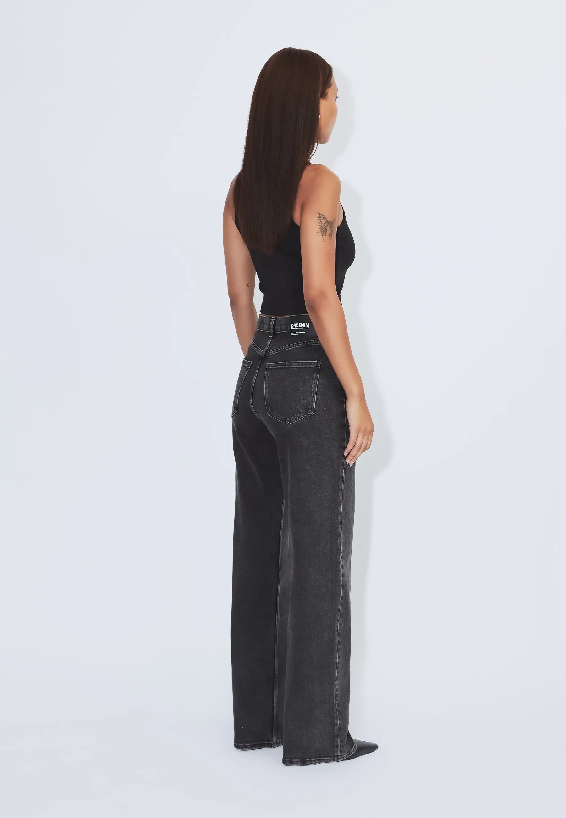 2010108L60_DrDenim_EchoHighStraight_TarRetroBlack_Main_W2_1