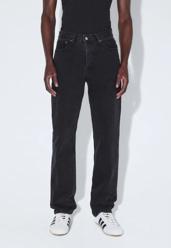 2010110B65_DrDenim_DashStraight_NightBlack_Main_M3_1
