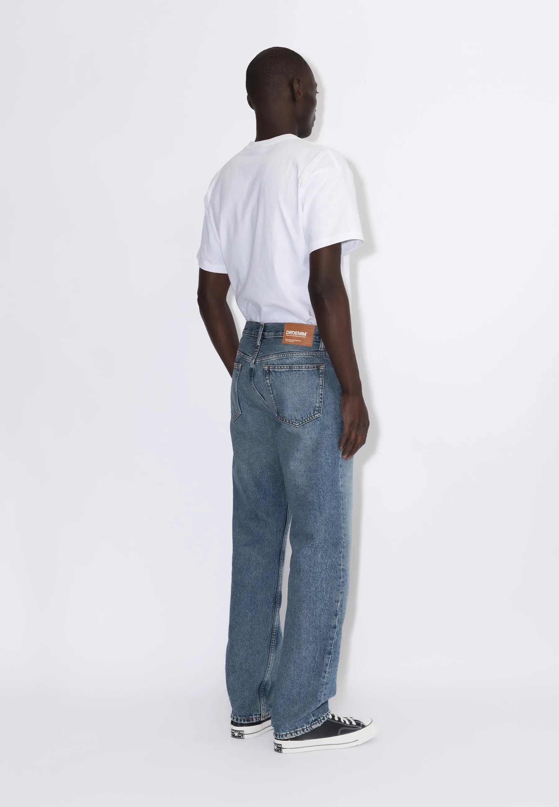 2010110L02_DrDenim_DashStraight_StreamSkyFade_Main_M2_1