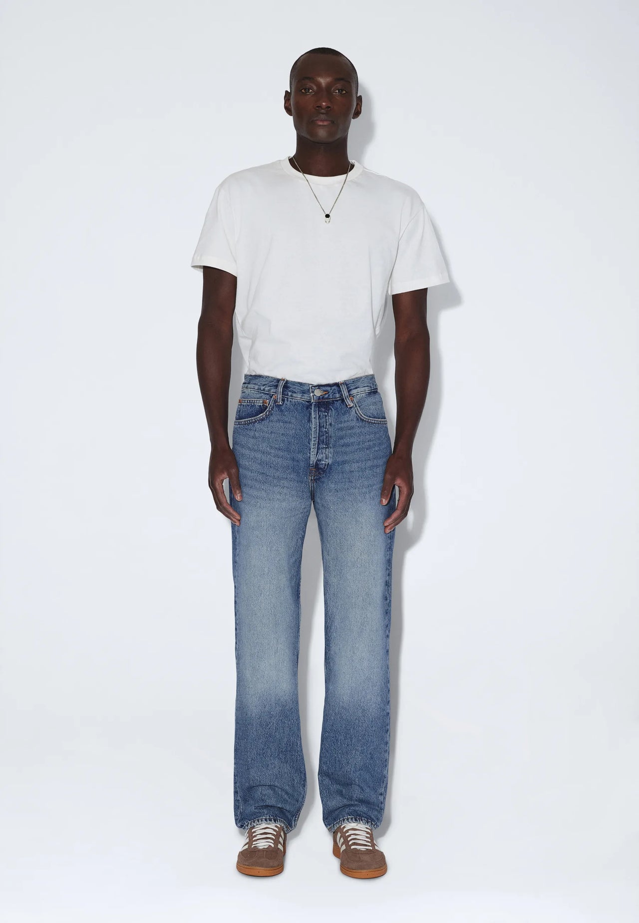 2010110L02_DrDenim_DashStraight_StreamSkyFade_main_M1_1