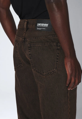 2010110V71_DrDenim_DashStraight_JetBrown_main_M5_2