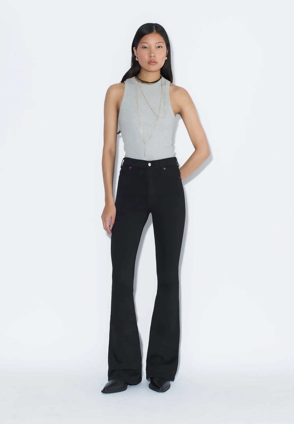 2030102101_DrDenim_MoxyHighFlare_Black_Main_W1_3