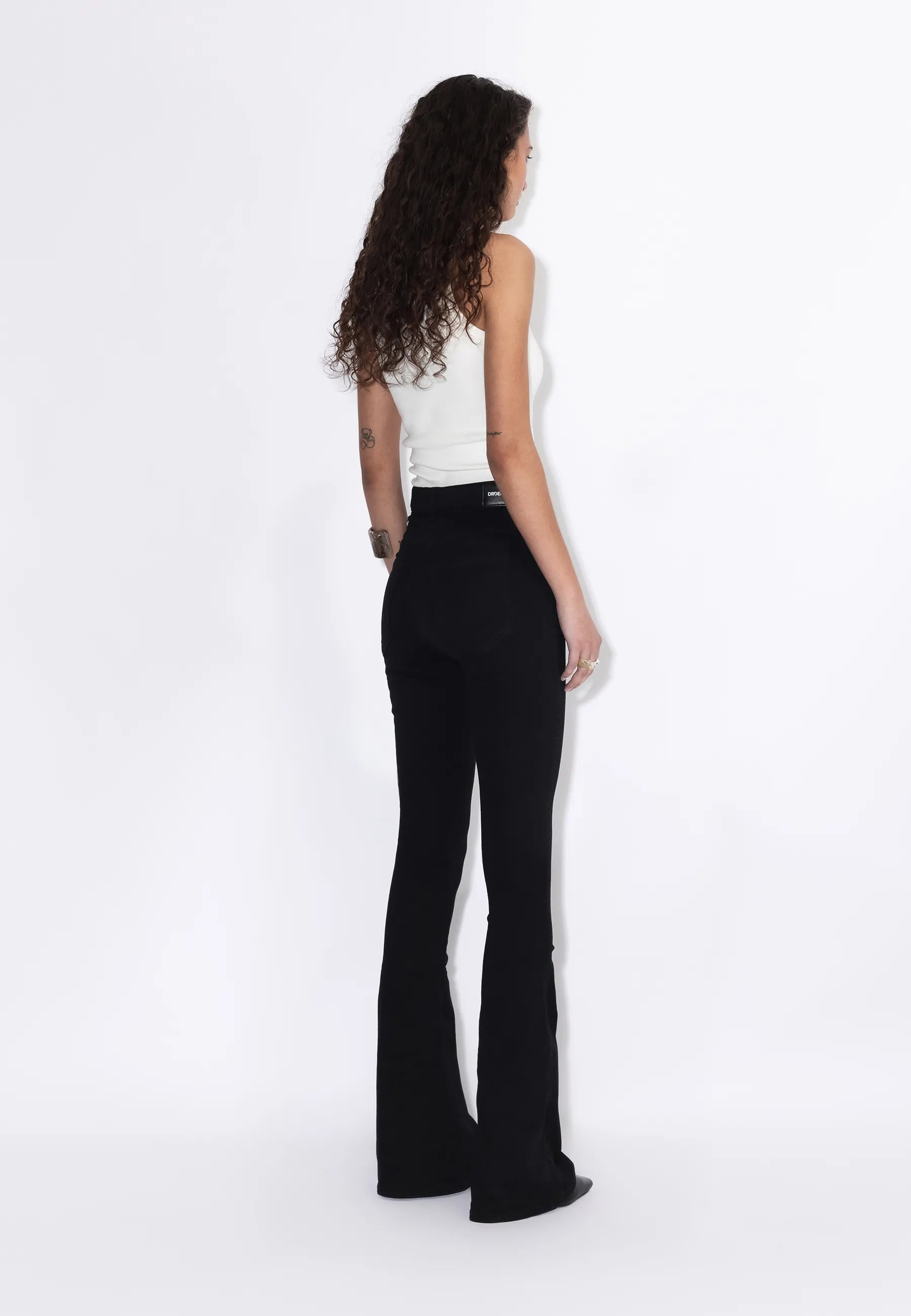 2030102101_DrDenim_MoxyHighFlare_Black_Main_W2_1