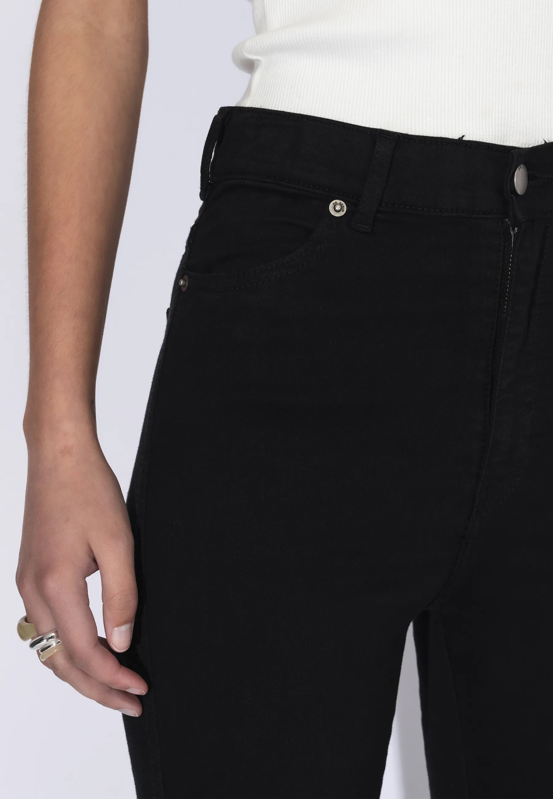2030102101_DrDenim_MoxyHighFlare_Black_Main_W5_1