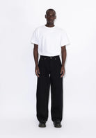 2110102101_DrDenim_OmarRelaxed_Black_Main_M1_2