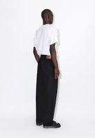 2110102101_DrDenim_OmarRelaxed_Black_Main_M2_1
