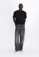 2110102184_DrDenim_OmarRelaxed_MidGreyUsed_Main_M1_1