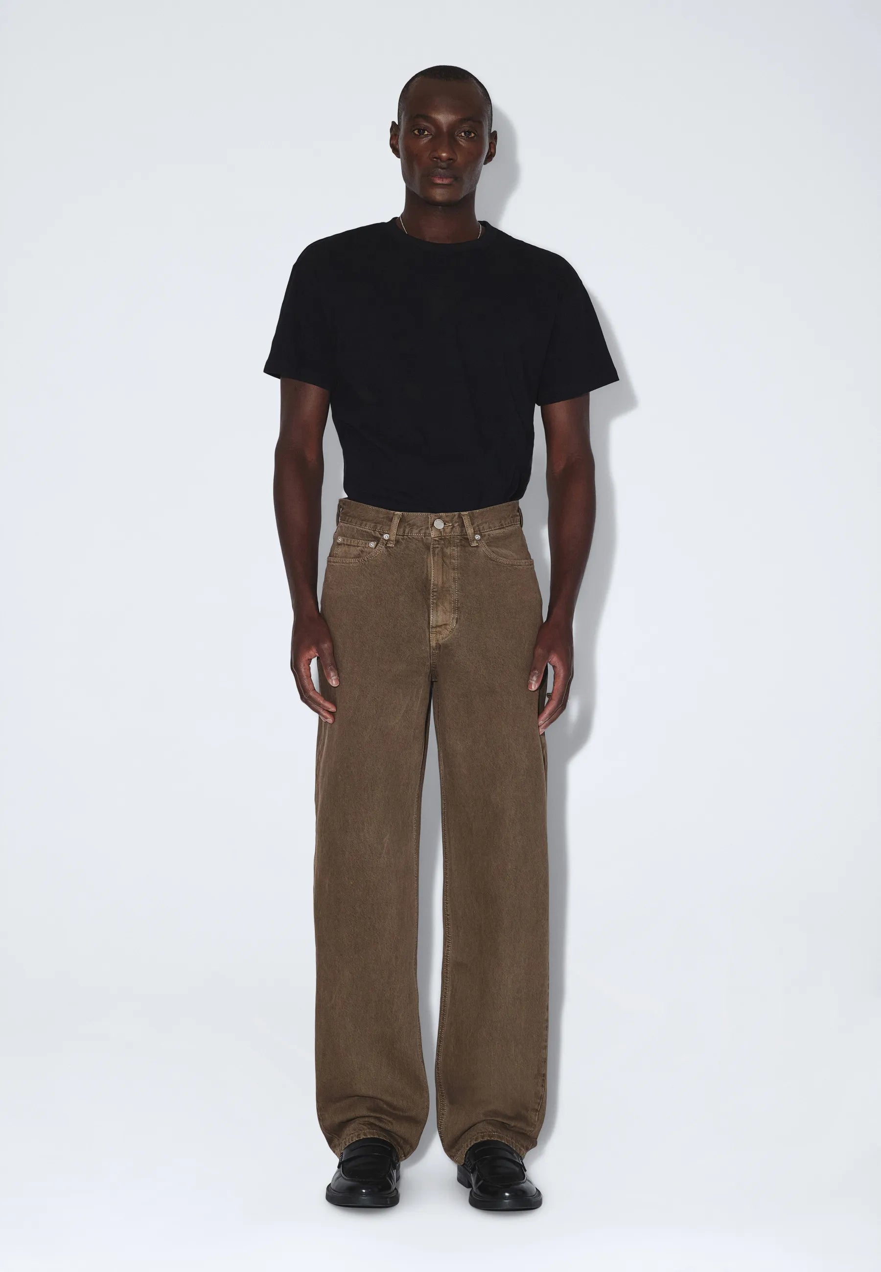2110102354_DrDenim_OmarRelaxed_WashedOlive_main_M1_1